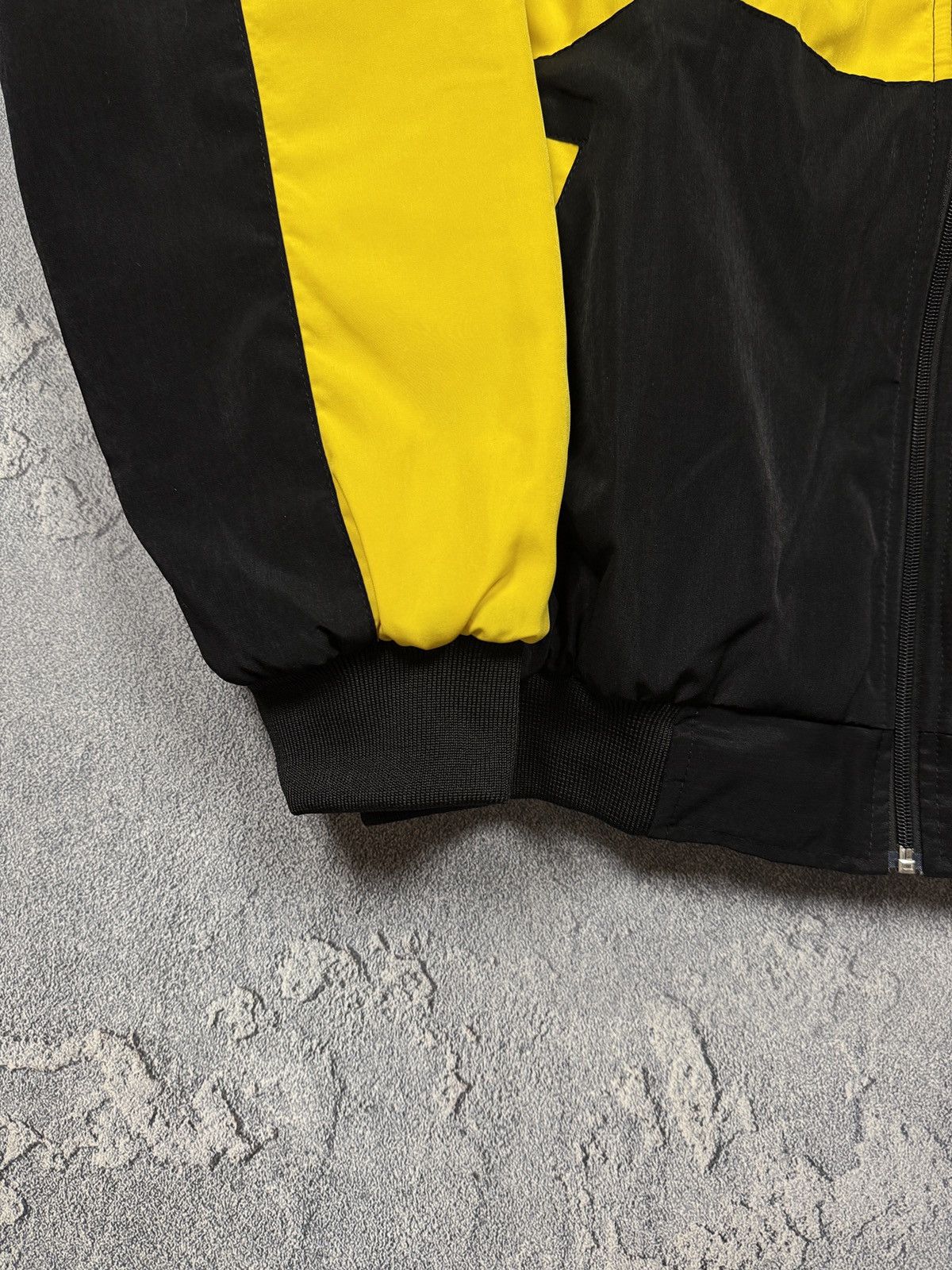 Ferrari Ferrari Marlboro Racing Jacket Size US XL / EU 56 / 4 - 6 Thumbnail