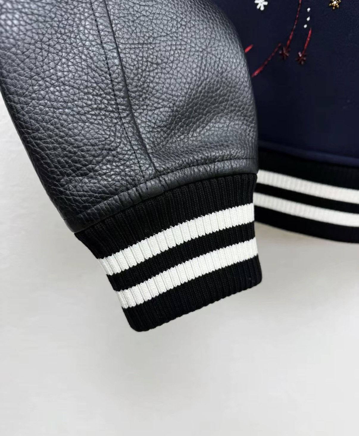 Valentino VALENTINO Heavy Beaded 100% Wool Thick Leather J30 Size US S / EU 44-46 / 1 - 5 Thumbnail