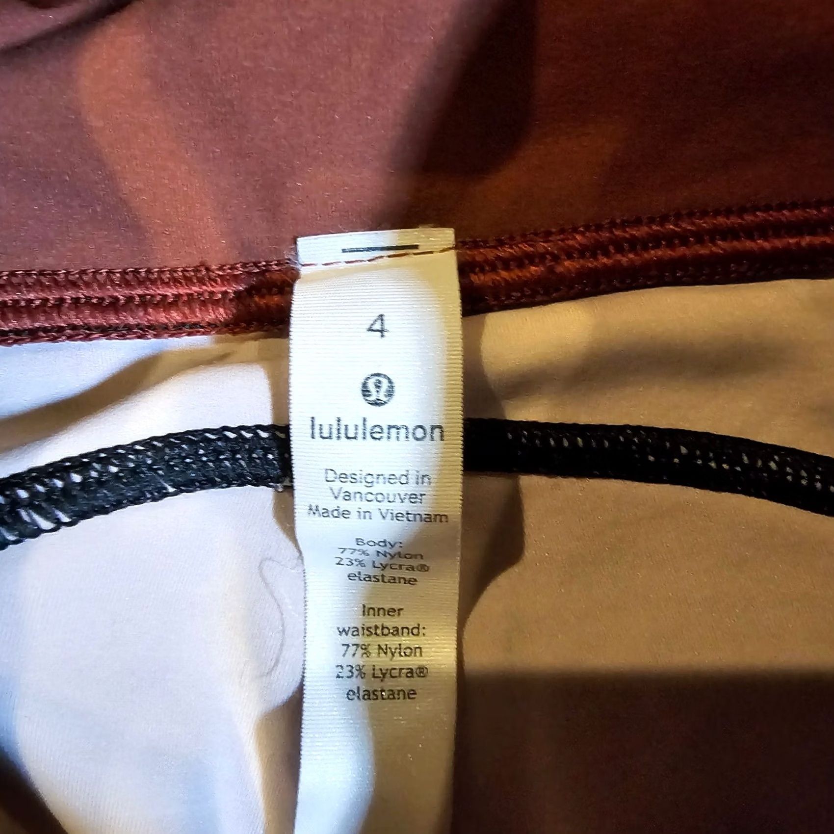Lululemon Lululemon Pants Womens 4 Brown Invigorate Cropped Capri Stretch Compression Dots Geometric Pattern Cropped Stretchy Activewear 4 Women Mens Size 27" / US 4 / IT 40 - 7 Thumbnail