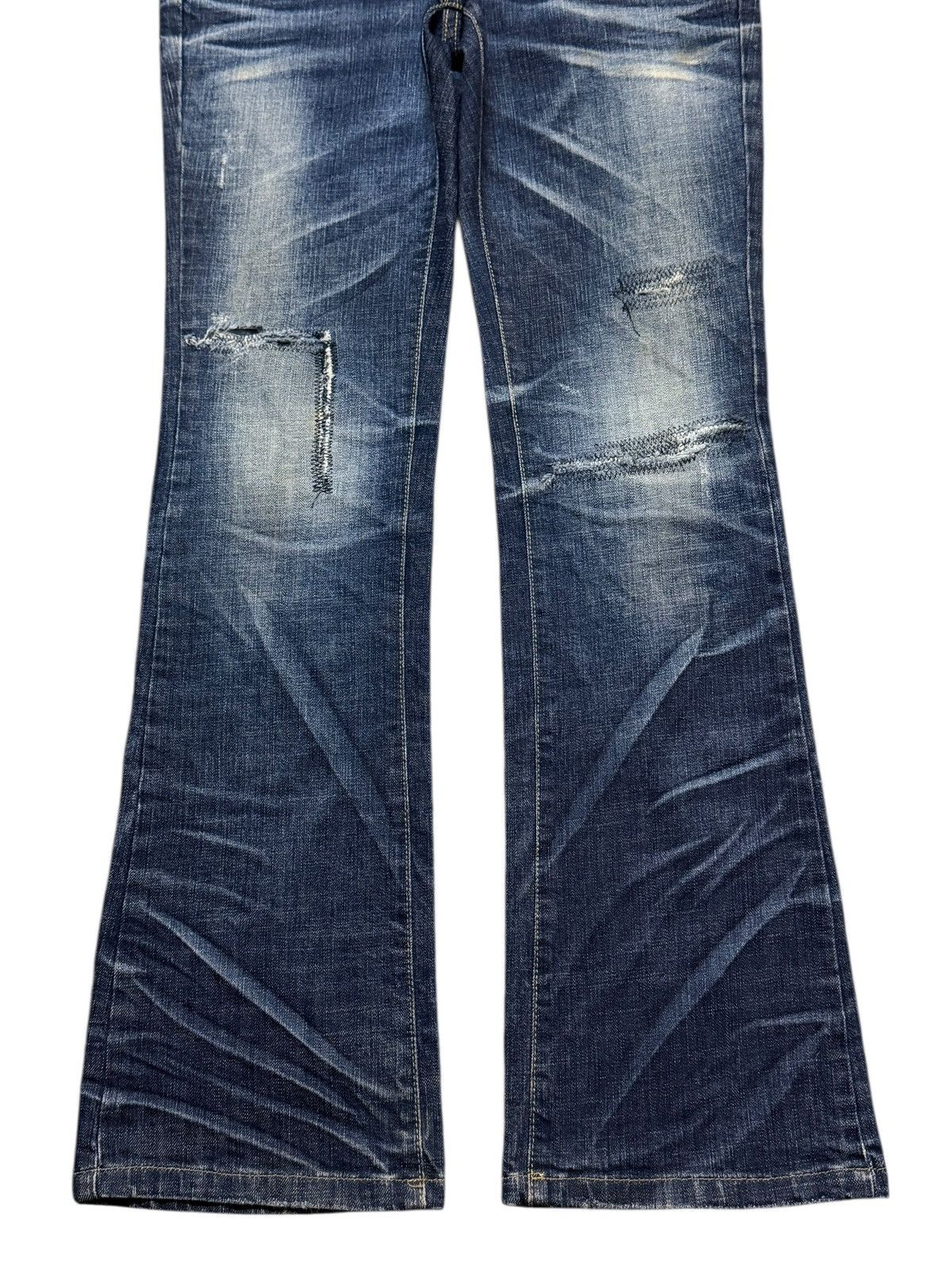 If Six Was Nine Vintage Y2K Blue Faded Wash Clawmark Whiskers Wide Leg Flare Size US 31 - 7 Thumbnail
