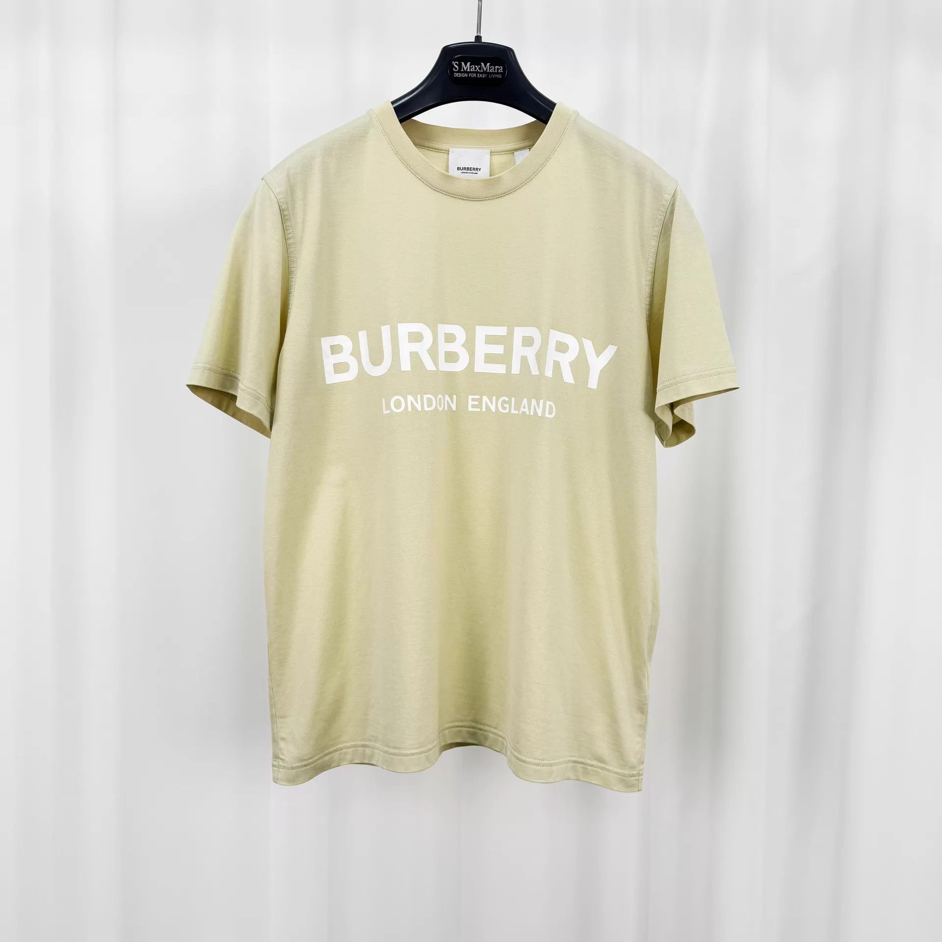 Burberry Burberry Printed Logo Short Sleeve Tee M 99 New Size M / US 6-8 / IT 42-44 - 1 Thumbnail
