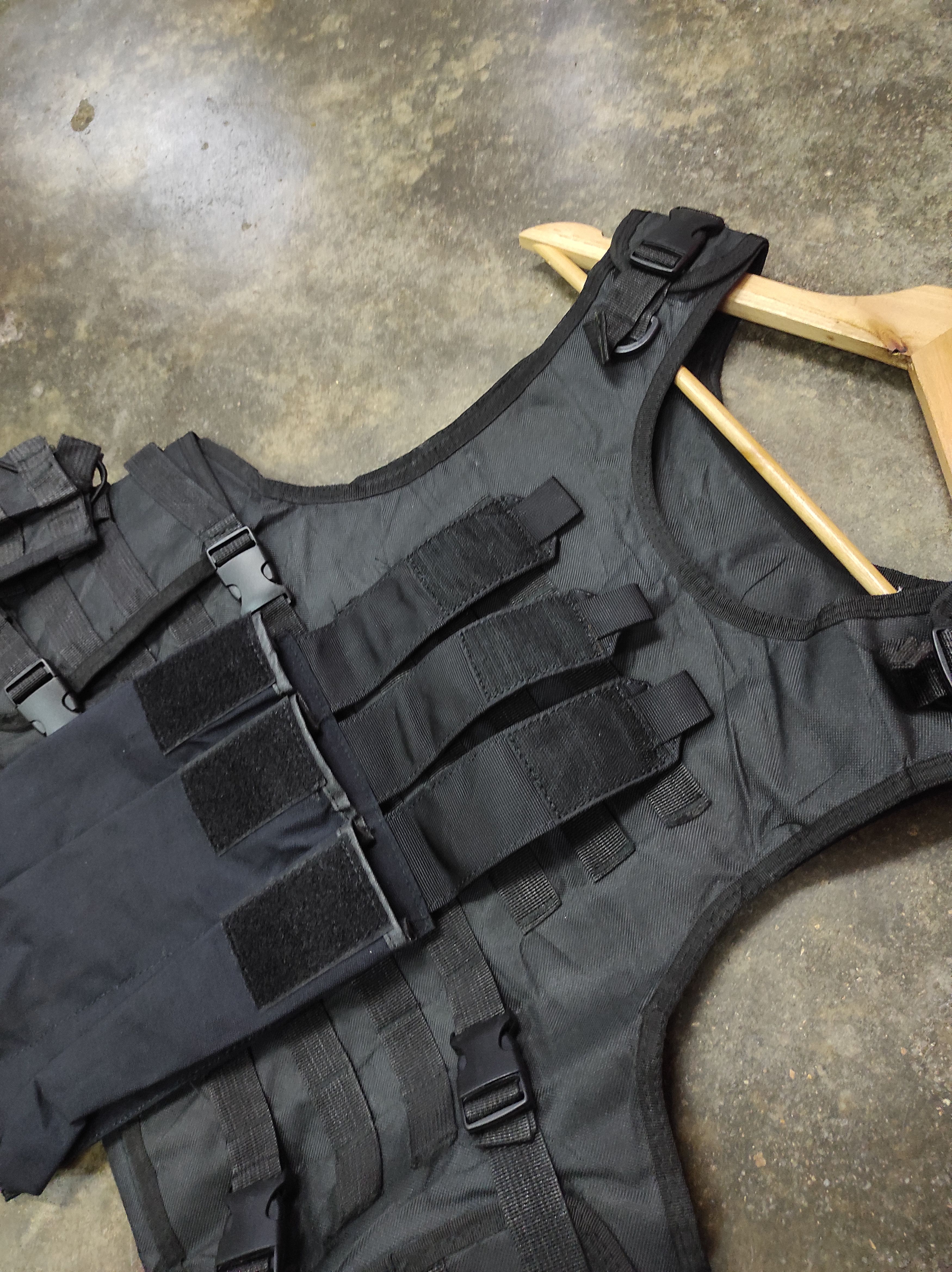 Other HOBBY PLUS BLACK MULTIPOCKET VEST JACKET SLEEVELESS Size US L / EU 52-54 / 3 - 4 Thumbnail
