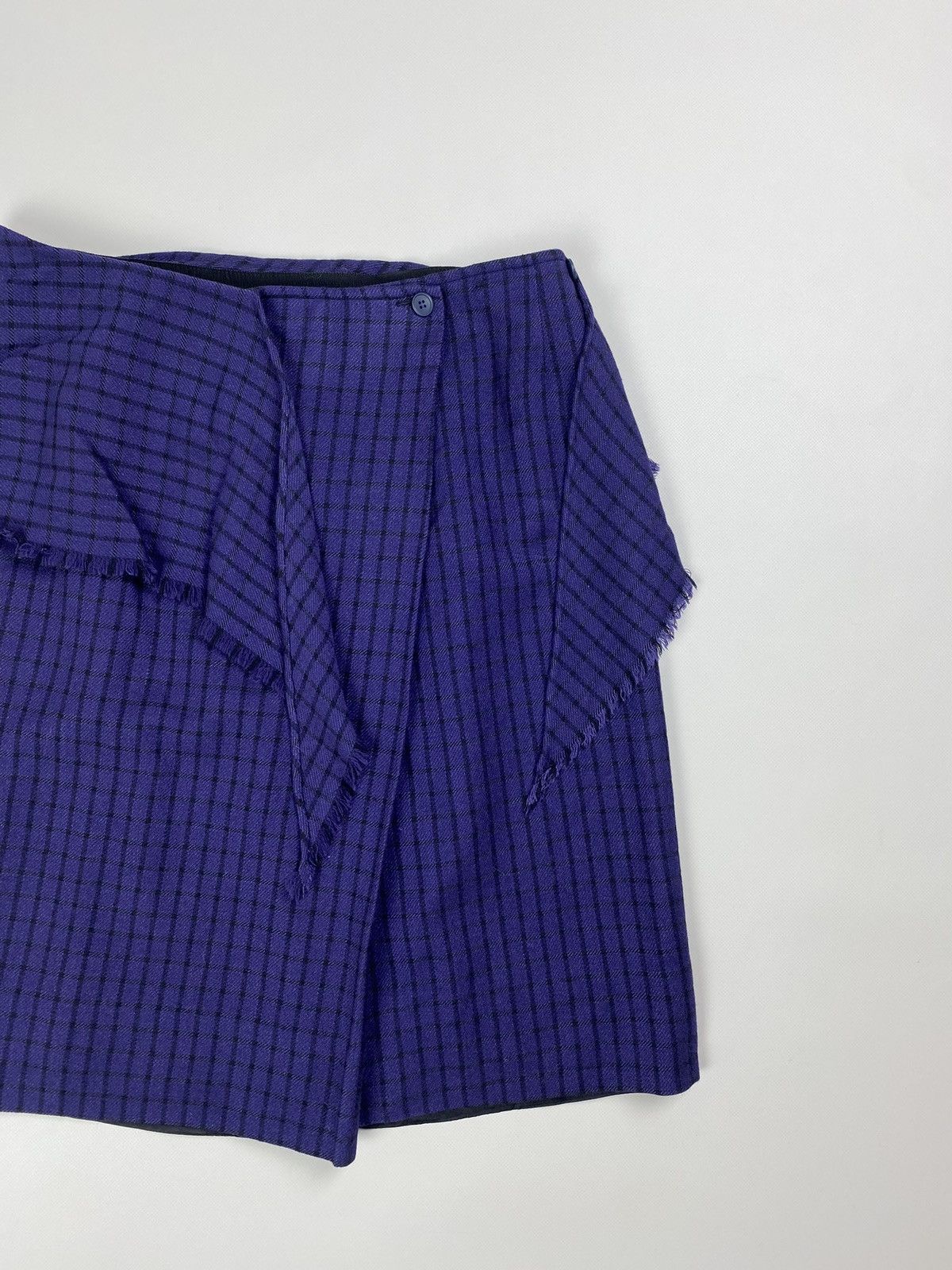 Issey Miyake × Japanese Brand × Vintage Issey Miyake vintage checked wrap skirt size 42 Size 28" / US 6 / IT 42 - 3 Thumbnail