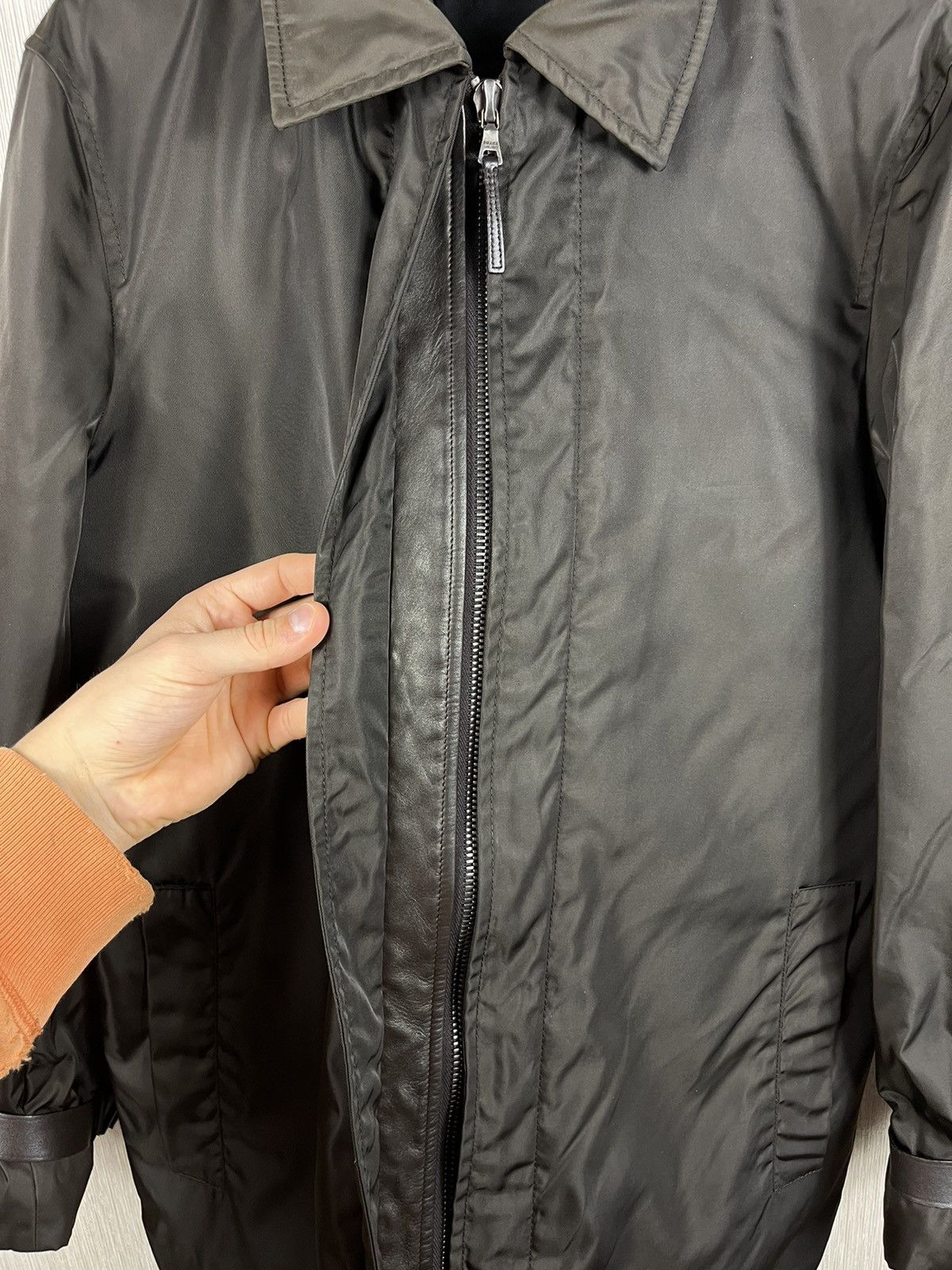 Prada Prada nylon classic jacket coat with leather casual italy Size M / US 6-8 / IT 42-44 - 12 Thumbnail