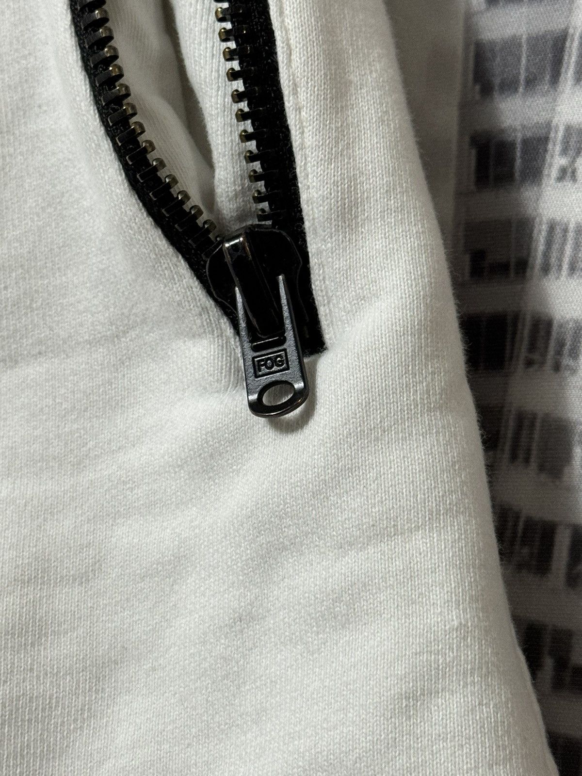 FOG 💥 OG FOG Fear of God Essentials Shorts SZ Large White Size US 34 / EU 50 - 3 Thumbnail