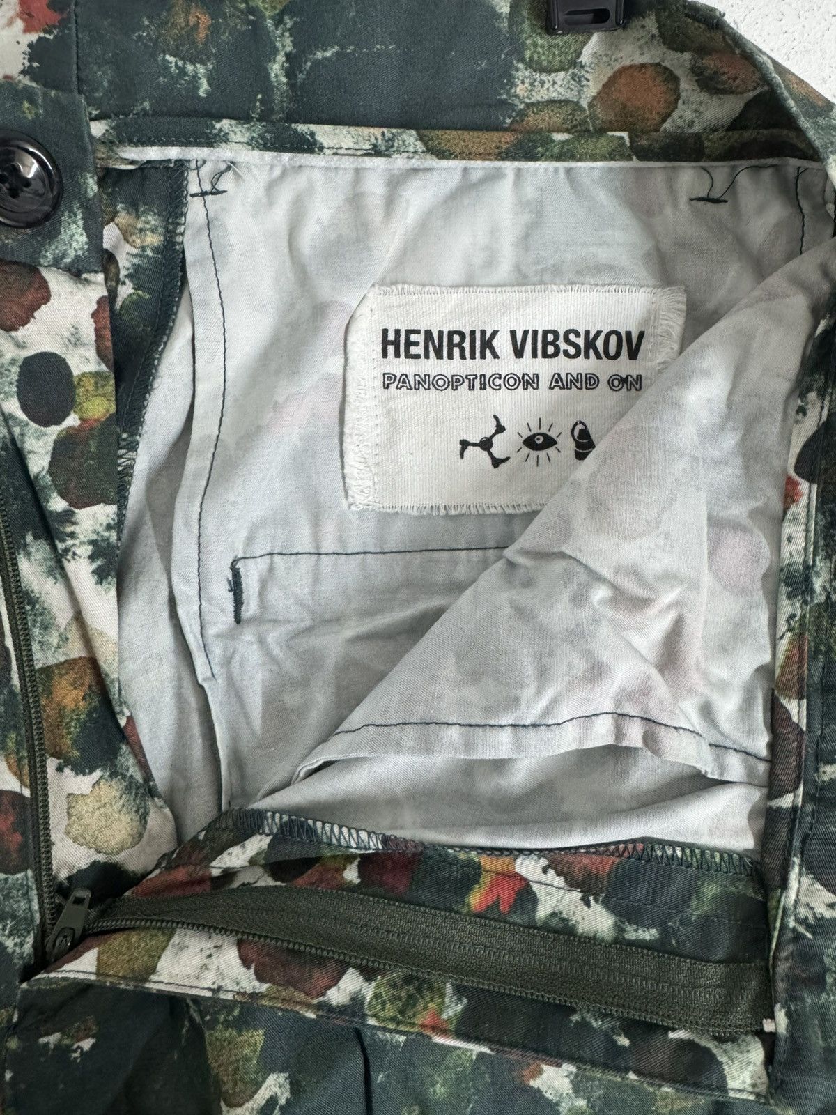 Henrik Vibskov Henrik Vibskov Abstract Print Trousers – Panopticon and On Size US 32 / EU 48 - 6 Thumbnail
