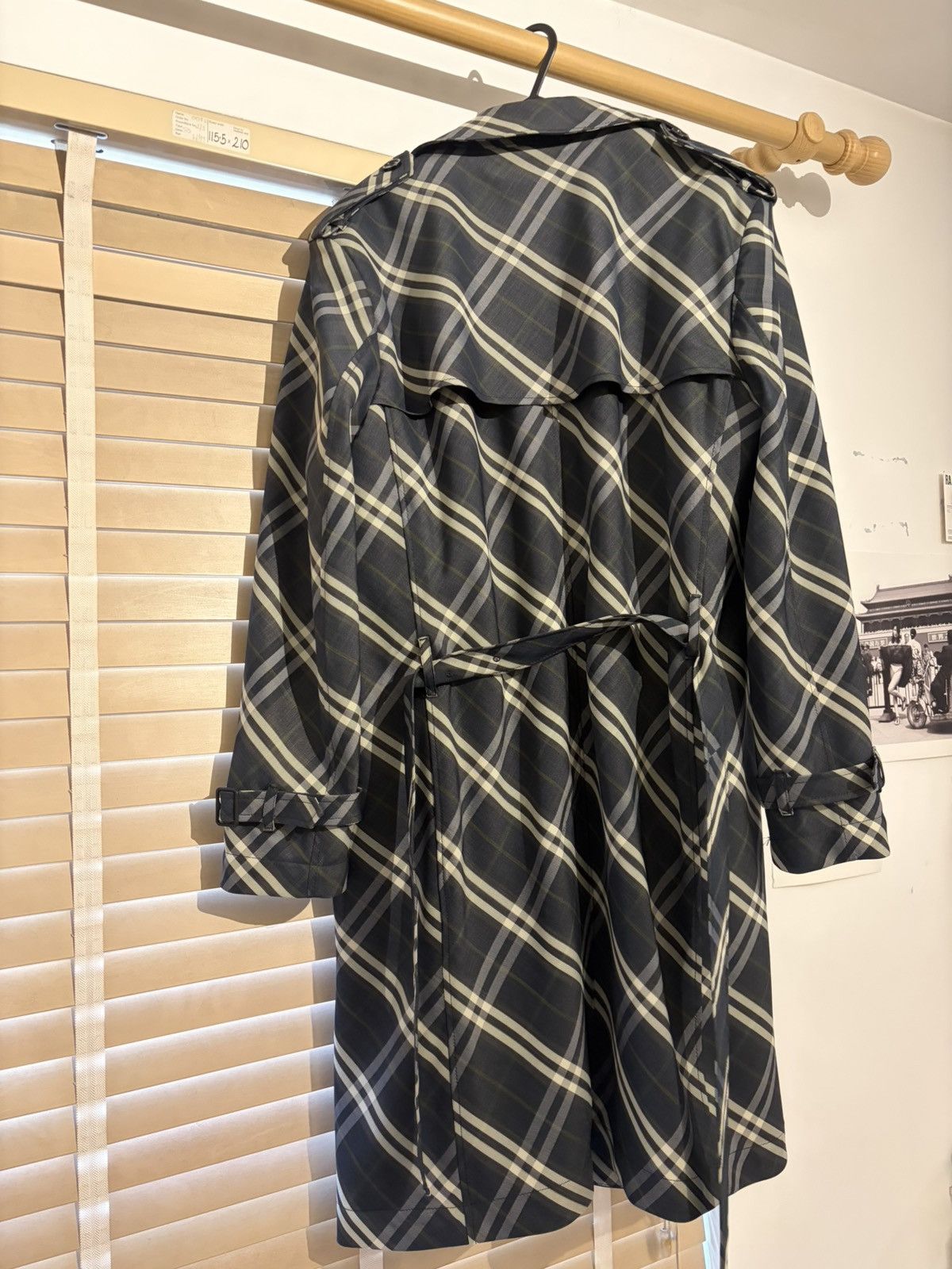 Burberry Burberry Trench Coat Size US M / EU 48-50 / 2 - 2 Thumbnail