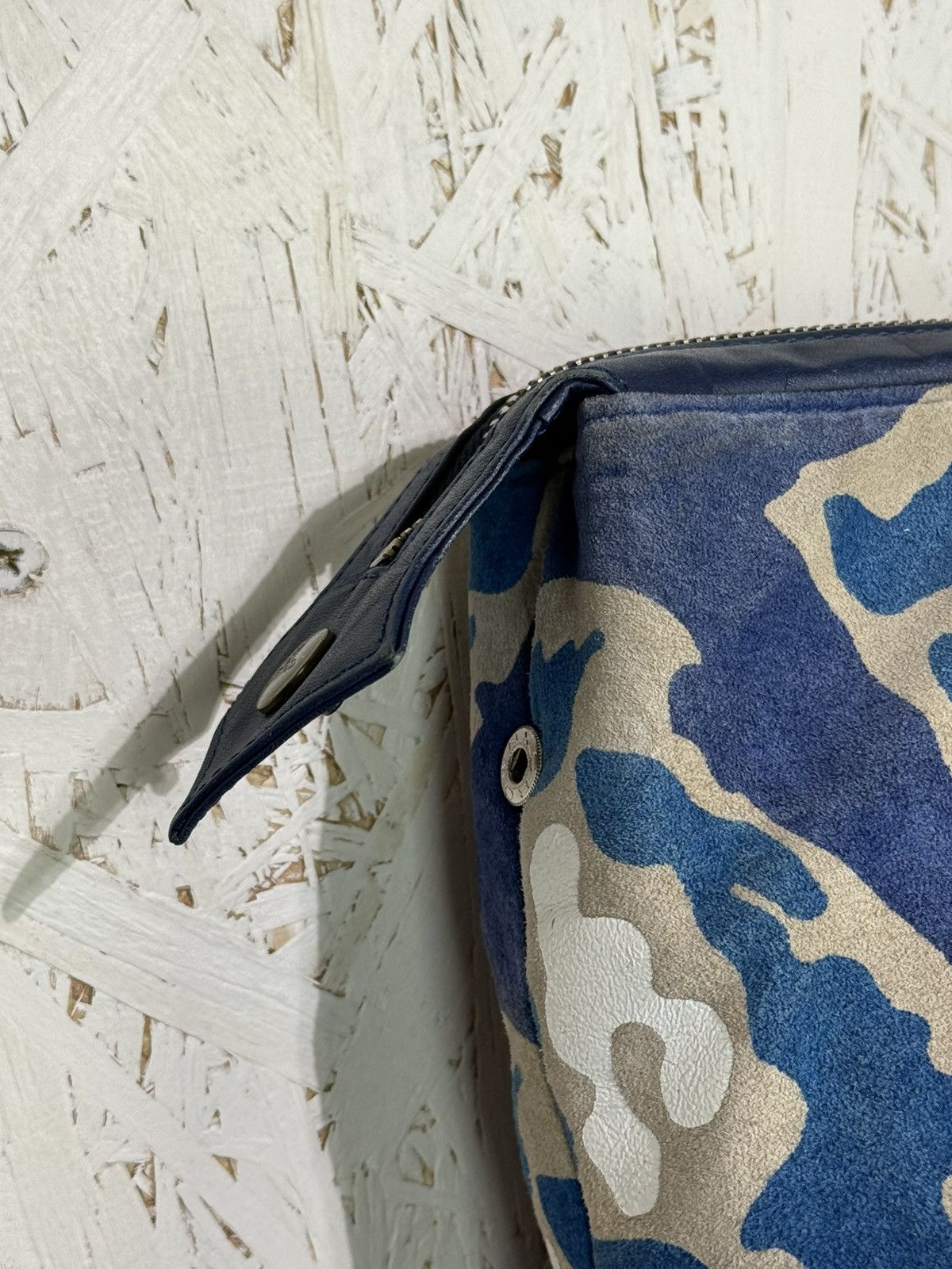 Vivienne Westwood Vivienne Westwood Ocean Camo Suede Leather Travel Bag Size ONE SIZE - 6 Thumbnail