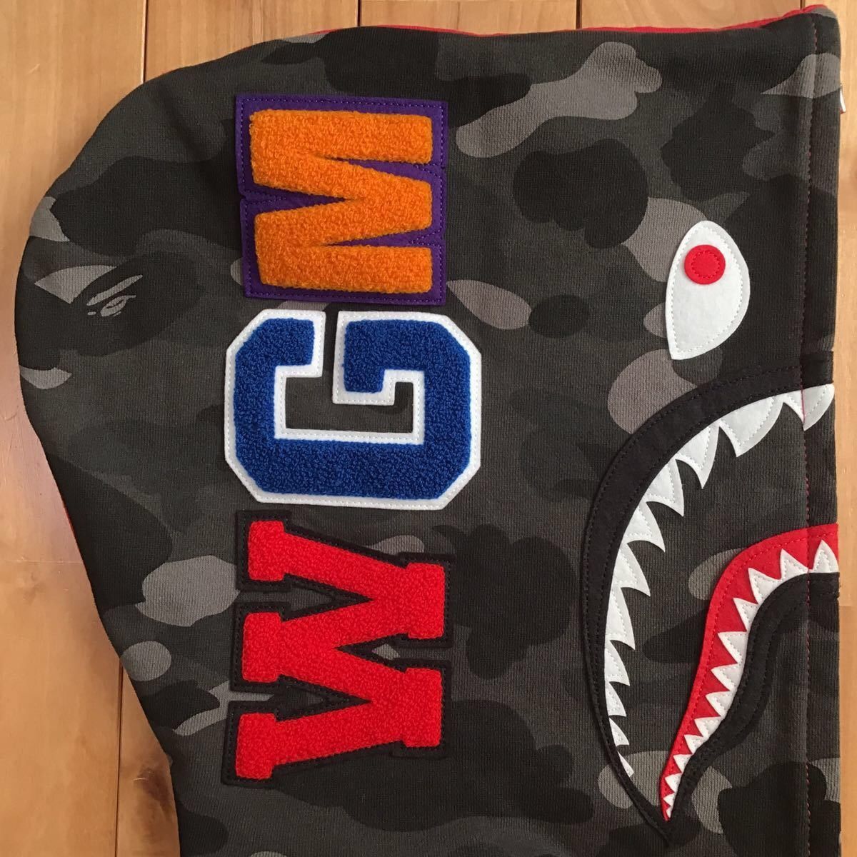 Bape BAPE Shark full zip hoodie black camo × red a bathing ape Size US L / EU 52-54 / 3 - 4 Thumbnail