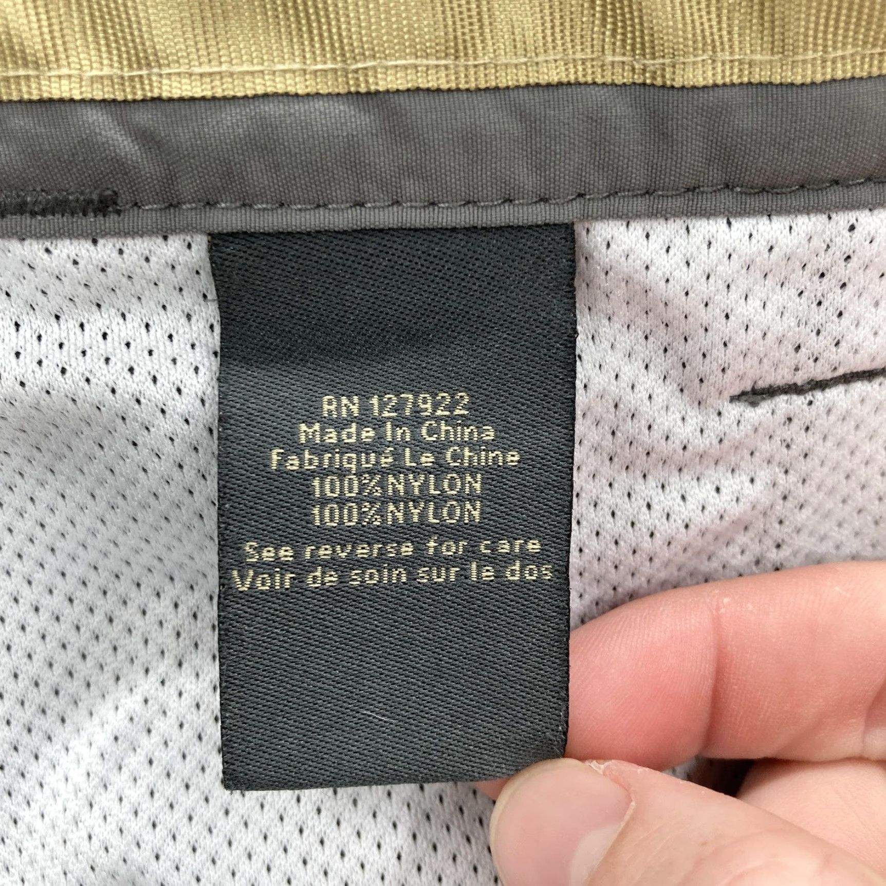 Mountain Khakis VINTAGE? No. Mountain Khakis Pants Mens 36x32 Gray Granite Creek Convertible Zip Off Hiking Size US 36 / EU 52 - 7 Thumbnail