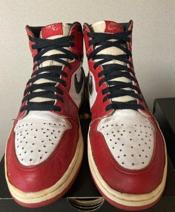 Nike Air Jordan 1 Retro High 1994 Chicago 1994 Size US 9.5 / EU 42-43 - 3 Thumbnail