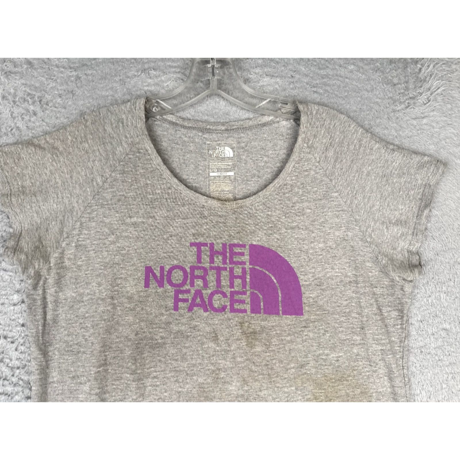 The North Face The North Face Shirt Women L Gray Crew Neck Polyester Blend Slim Fit Casual T-Shirt All Seasons Outdoor Spring Summer Fall Winter Womens Size L / US 10 / IT 46 - 4 Thumbnail