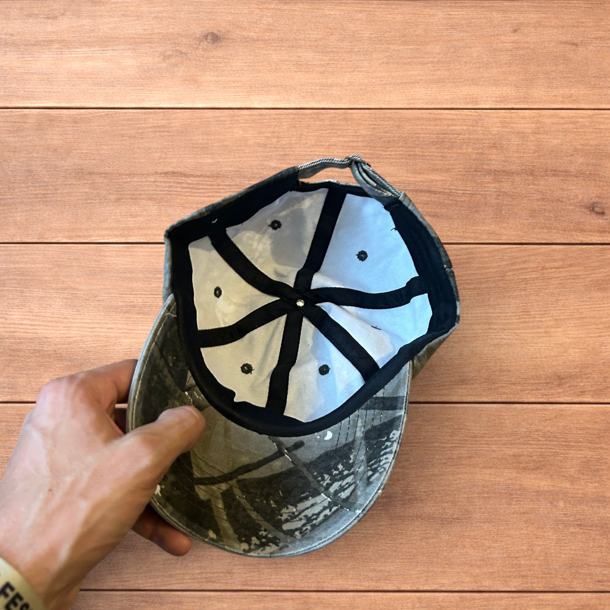 Japanese Brand Vintage style Camo military cap hat in grey colourway. Size ONE SIZE - 6 Thumbnail