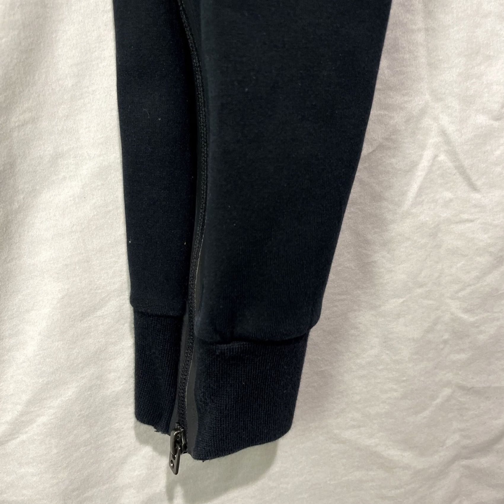 Nike Nike Joggers Women's Small Sportswear Tech Fleece Streetwear BV7115-010 Black Size 28" / US 6 / IT 42 - 6 Thumbnail