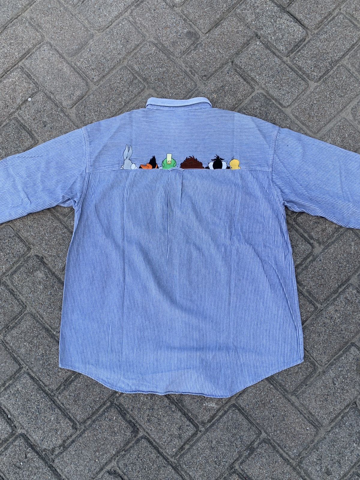 Warner Bros Vintage Warner Bros Button Down Shirt Embroidery Size US L / EU 52-54 / 3 - 6 Thumbnail