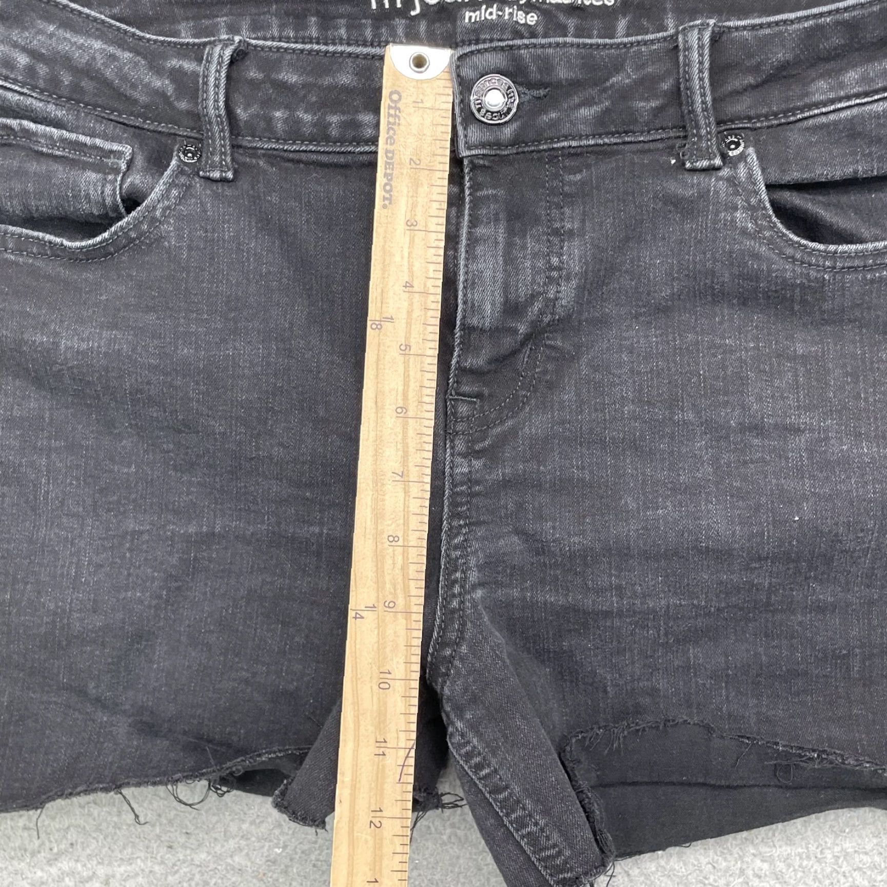 Vintage M Jeans Shorts Women 36* Raw Slim Y2K Rodeo Grunge 90s Retro Skater Biker Denim Size 25" / US 0 / IT 36 - 4 Thumbnail