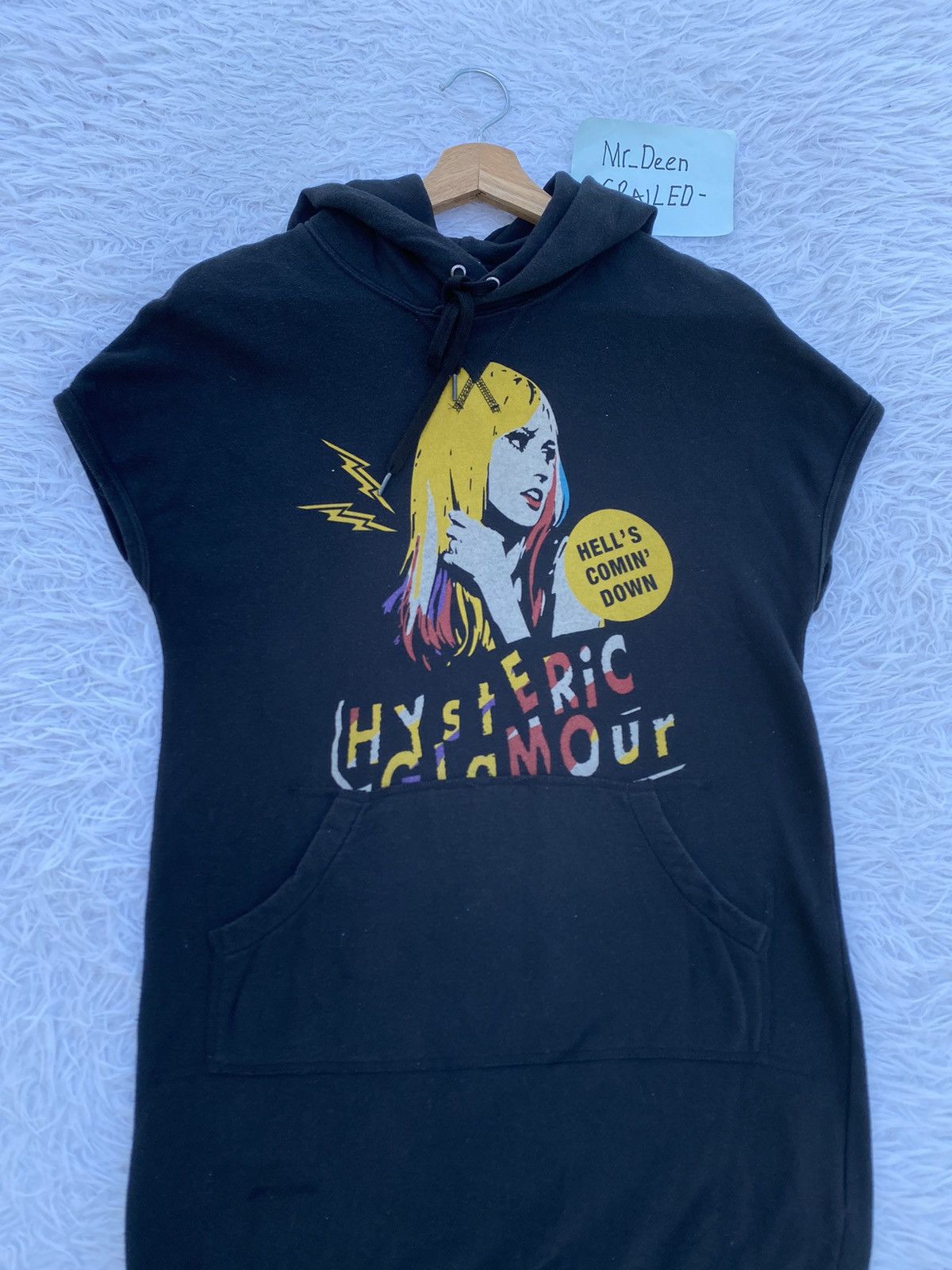 Hysteric Glamour Rare Hysteric Glamour Sleeveless Hooded Hell’s Comim’ Down’ Size US S / EU 44-46 / 1 - 6 Thumbnail