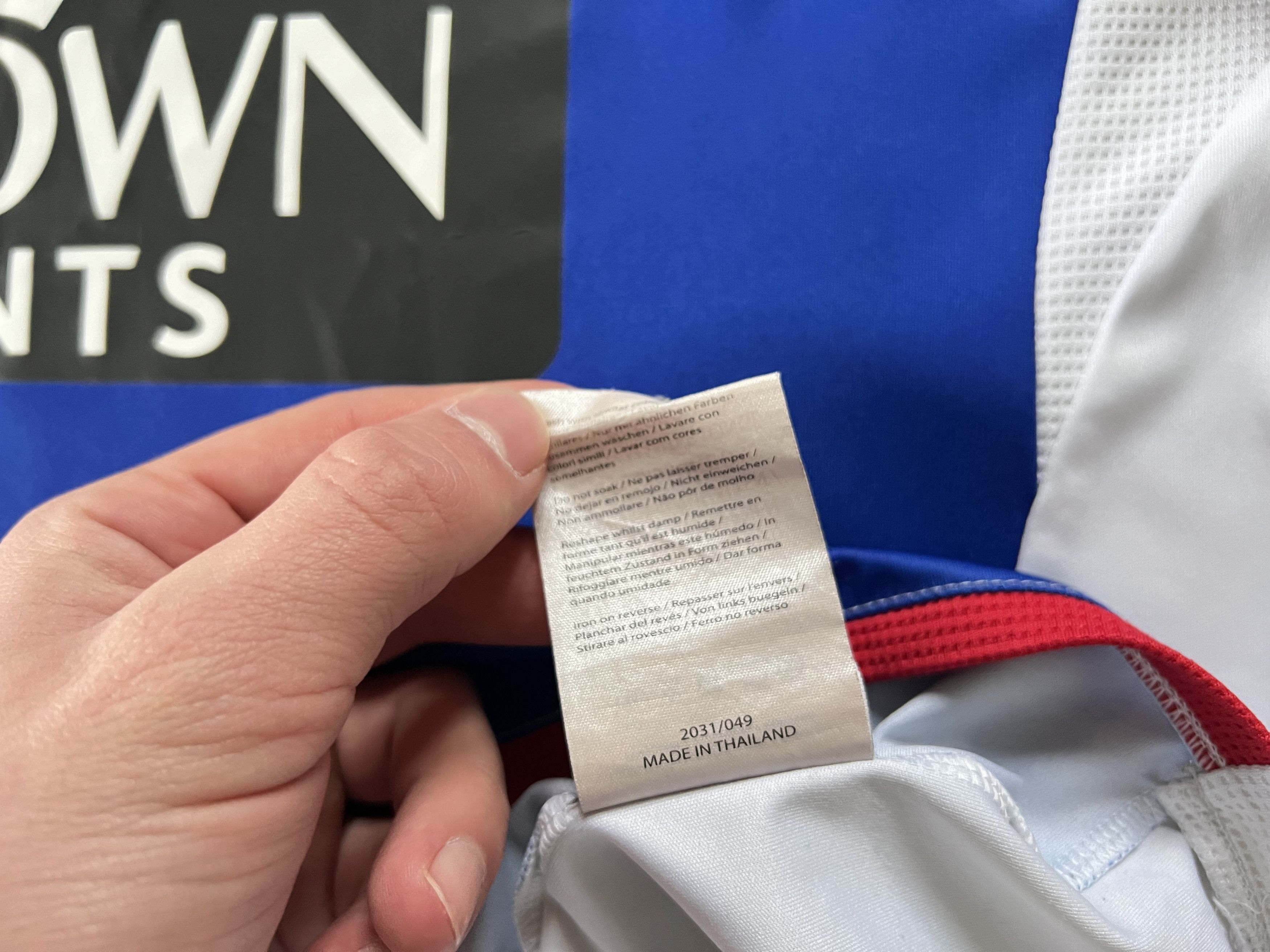 Umbro Vintage Umbro Blackburn Home Shirt 2009-2010 Size US M / EU 48-50 / 2 - 10 Thumbnail