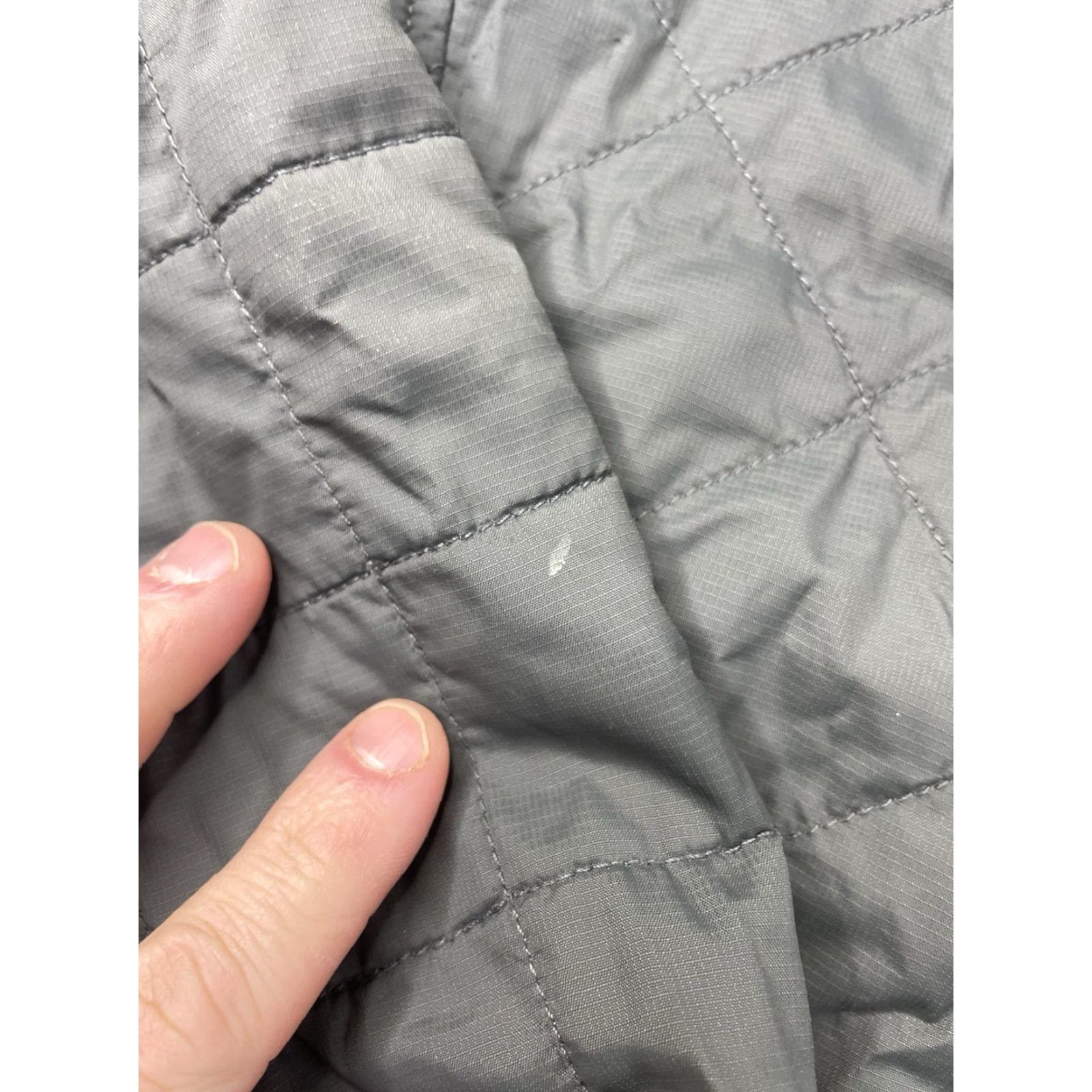 Vintage BEYOND K3 Prima Lochi Jacket REVERSIBLE Gray Red ~Men’s XL Quilted Shirt? Size US XL / EU 56 / 4 - 4 Thumbnail