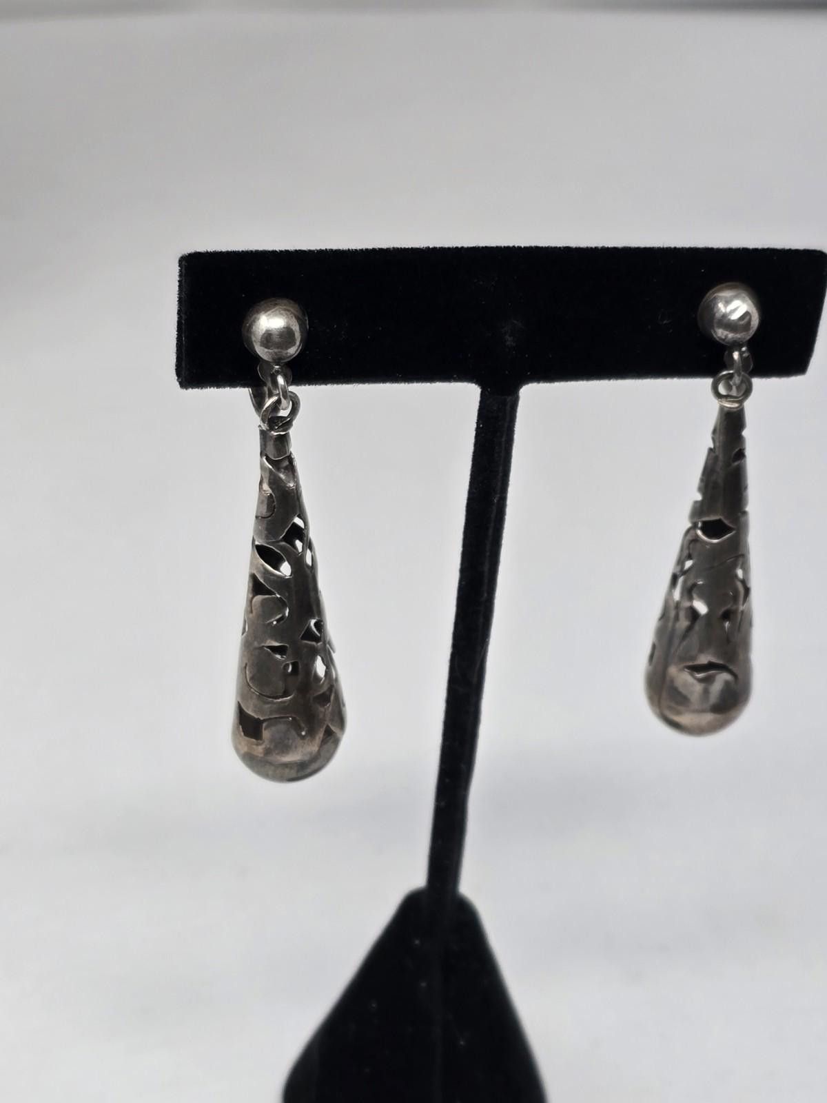 Other Vintage Taxco Mexico Silver Pierced Teardrop Earrings Size ONE SIZE - 4 Thumbnail