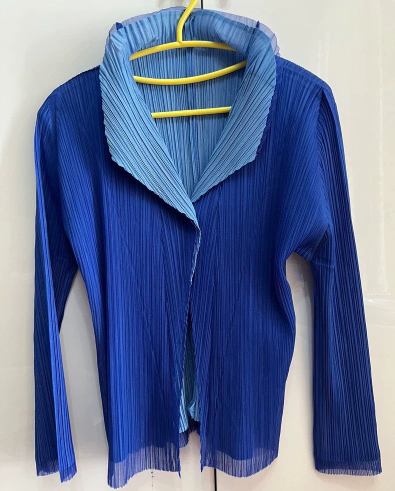 Issey Miyake Issey Miyake size:3 Blue pleated double-layered coat Size M / US 6-8 / IT 42-44 - 1 Thumbnail
