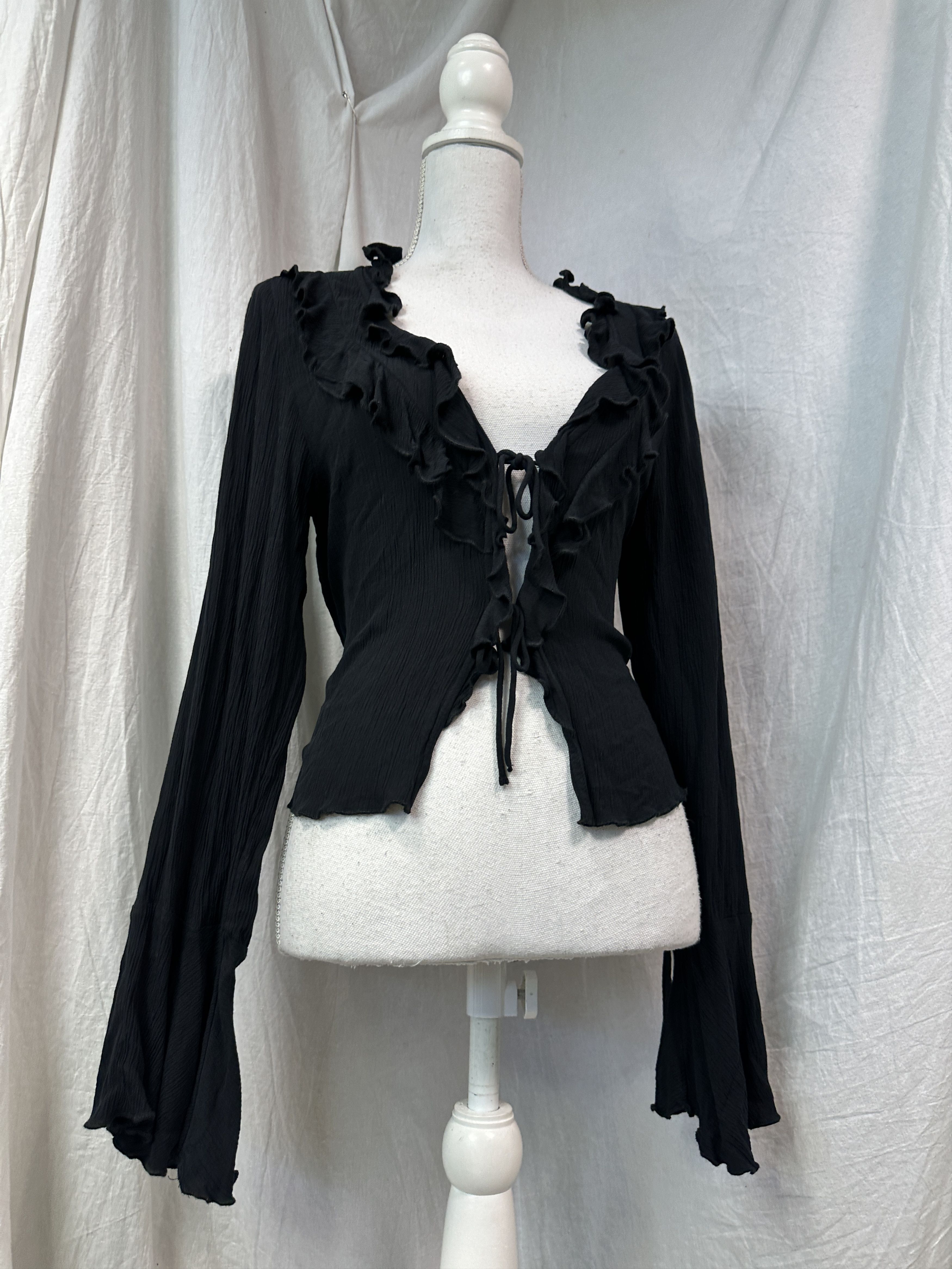 Vintage Vintage Avant Garde Grunge Ruffled Pleated Shirt/Top Y2K Size M / US 6-8 / IT 42-44 - 1 Thumbnail