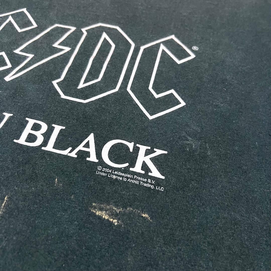Band Tees Vintage 2004 Thrashed Faded ACDC Band Rare T Shirt Size US XL / EU 56 / 4 - 9 Thumbnail