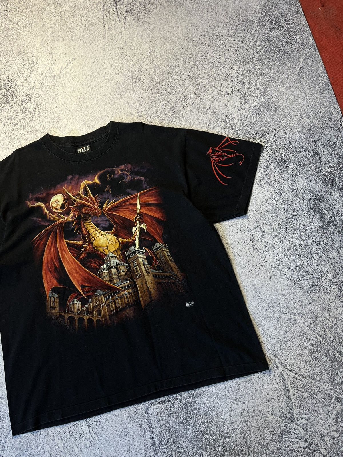 Vintage Vintage Horror overprint Dragons wild tee 90's Size US XXL / EU 58 / 5 - 3 Thumbnail