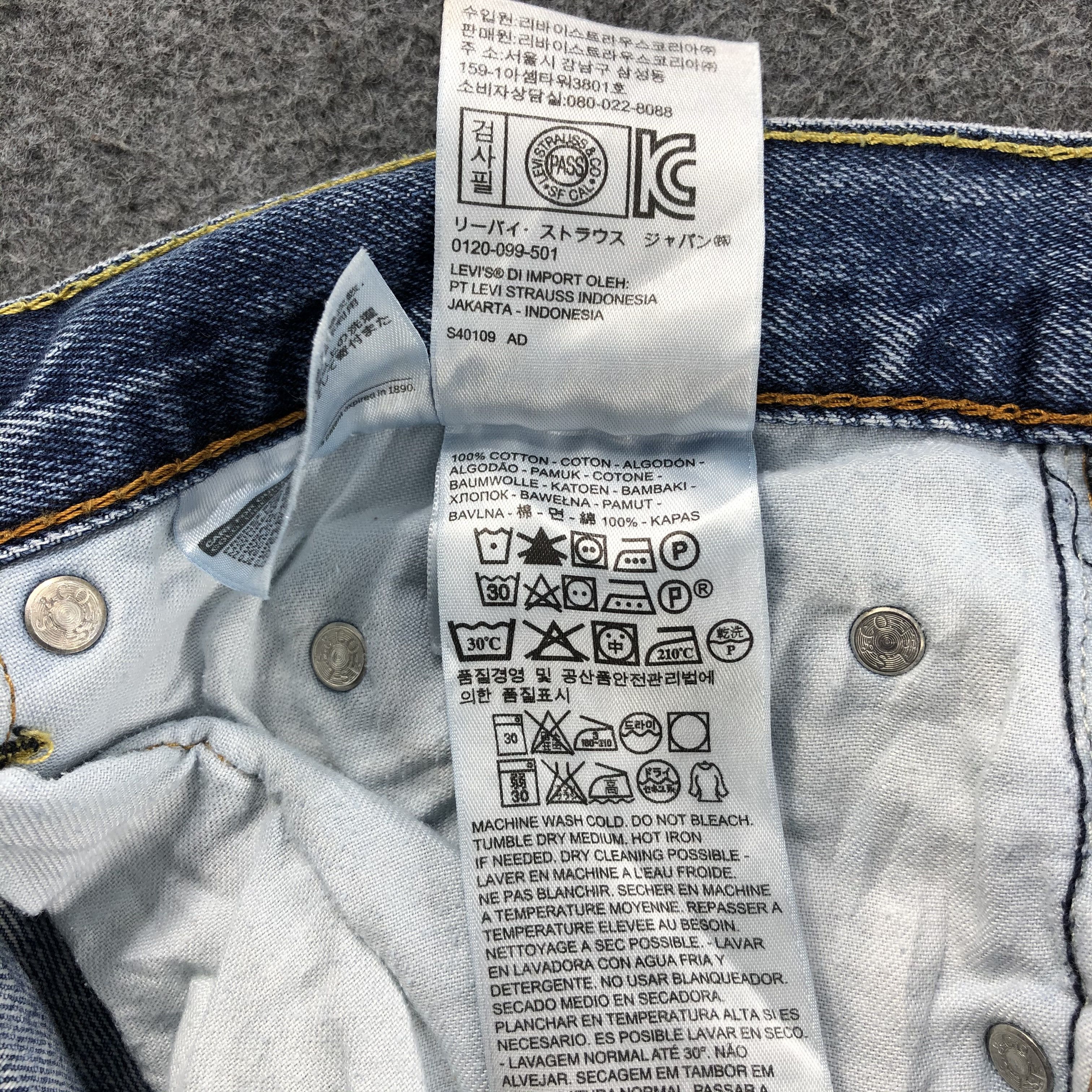 Levi's × Vintage Vintage Blue Wash Levis 550 Jeans-JM1456 Size US 38 / EU 54 - 12 Thumbnail