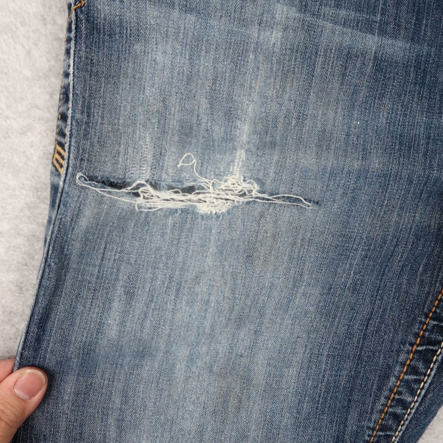 Ariat Ariat M4 Jeans Bootcut Relaxed Men's 32x38 Flame-Resistant CAT2 Blue Denim 5-Pocket USA Cowboy Jeans Mens Size US 32 / EU 48 - 4 Thumbnail