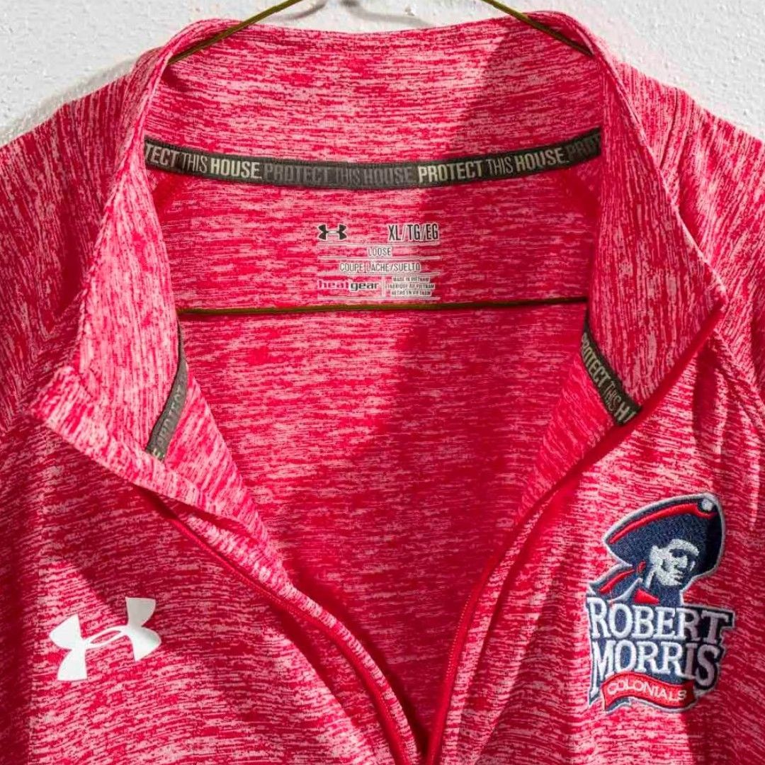 Under Armour Under Armour 1/4 Zip Long Sleeve HeatGear Shirt - Red XL - Robert Morris Mens Shirt Size US XL / EU 56 / 4 - 5 Thumbnail
