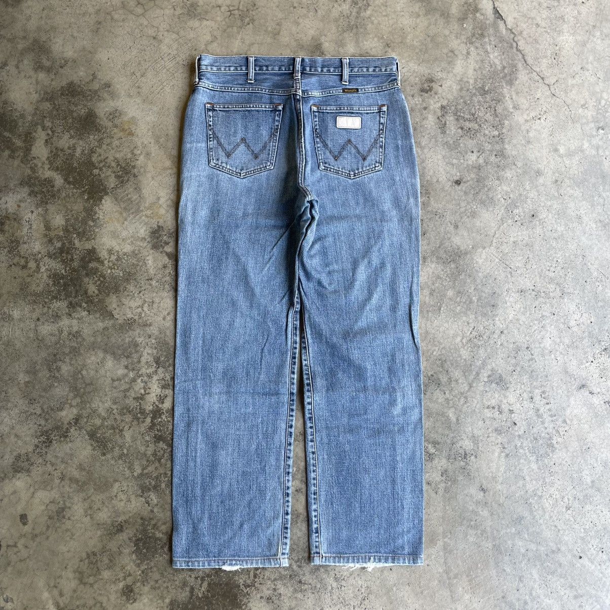 Wrangler 🔥Vintage Wrangler W0344 Washed Ripped Distress Denim Jeans Size US 33 - 4 Thumbnail