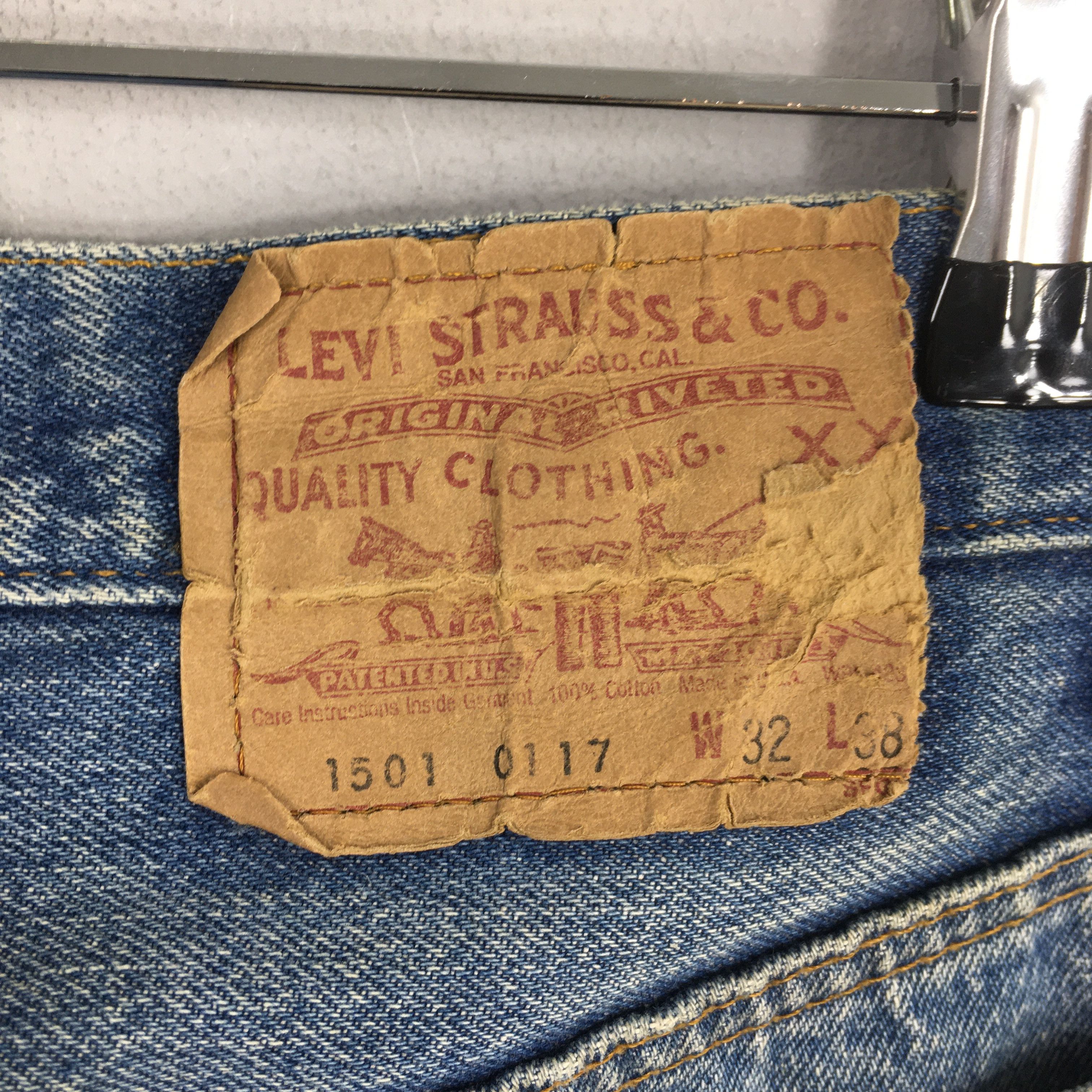 Levi's Size 29x33 Vintage 80s Levi's 501 Faded Blue Jeans S930 Size US 29 - 11 Thumbnail