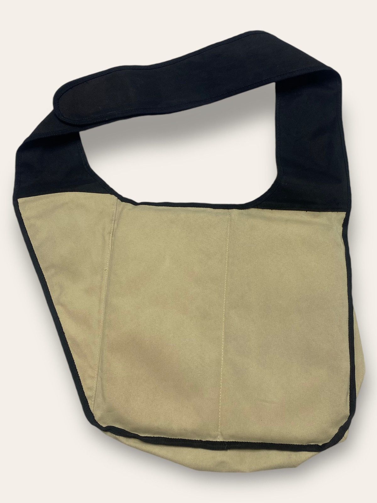 90s Vintage CHESTERFIELD Cigarettes Beige Sling Bag Y2K