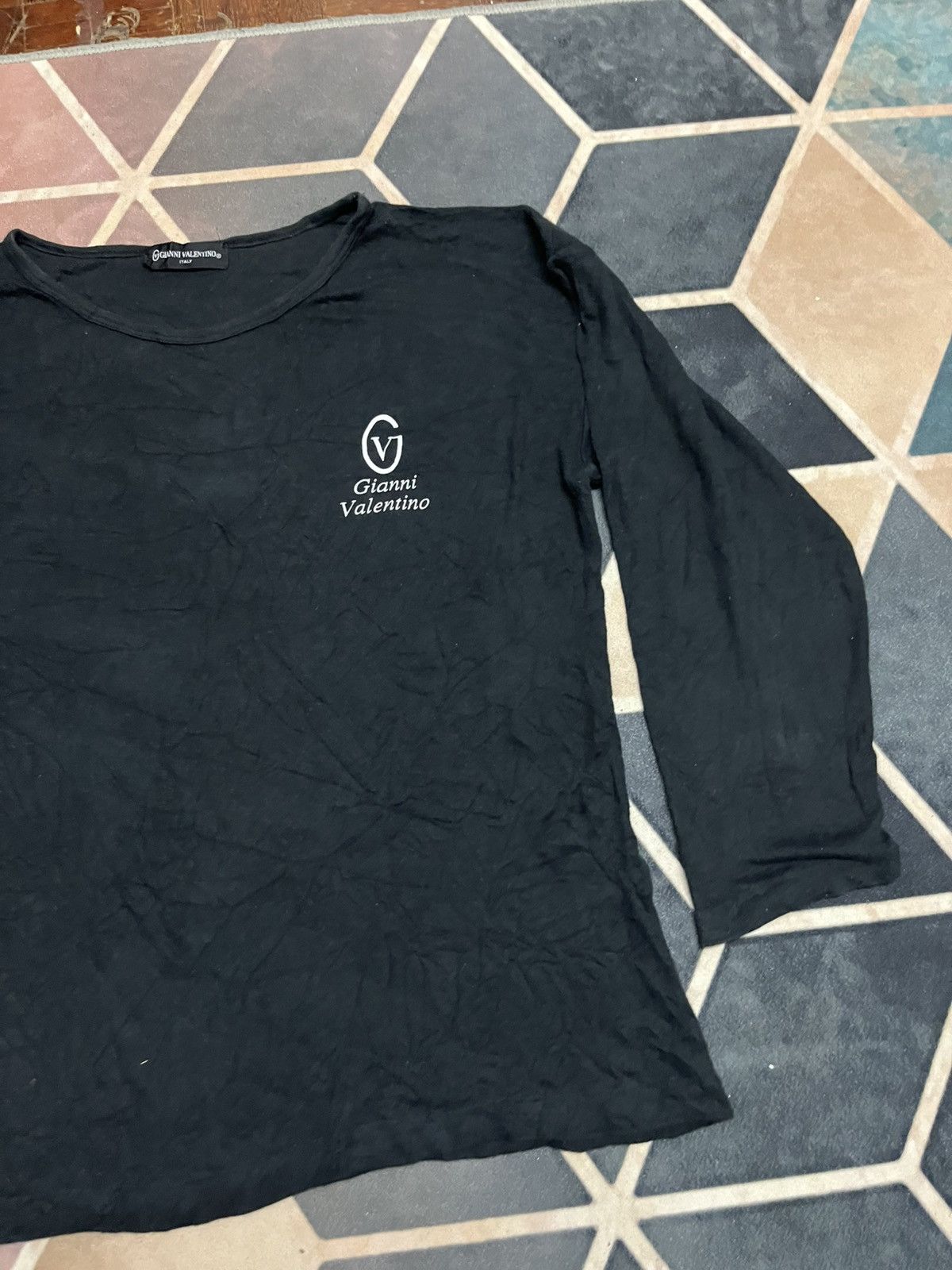 Gianni Valentino 💥Pure Black Gianni Valentino VALENTINO 90s Tee Size US XL / EU 56 / 4 - 3 Thumbnail