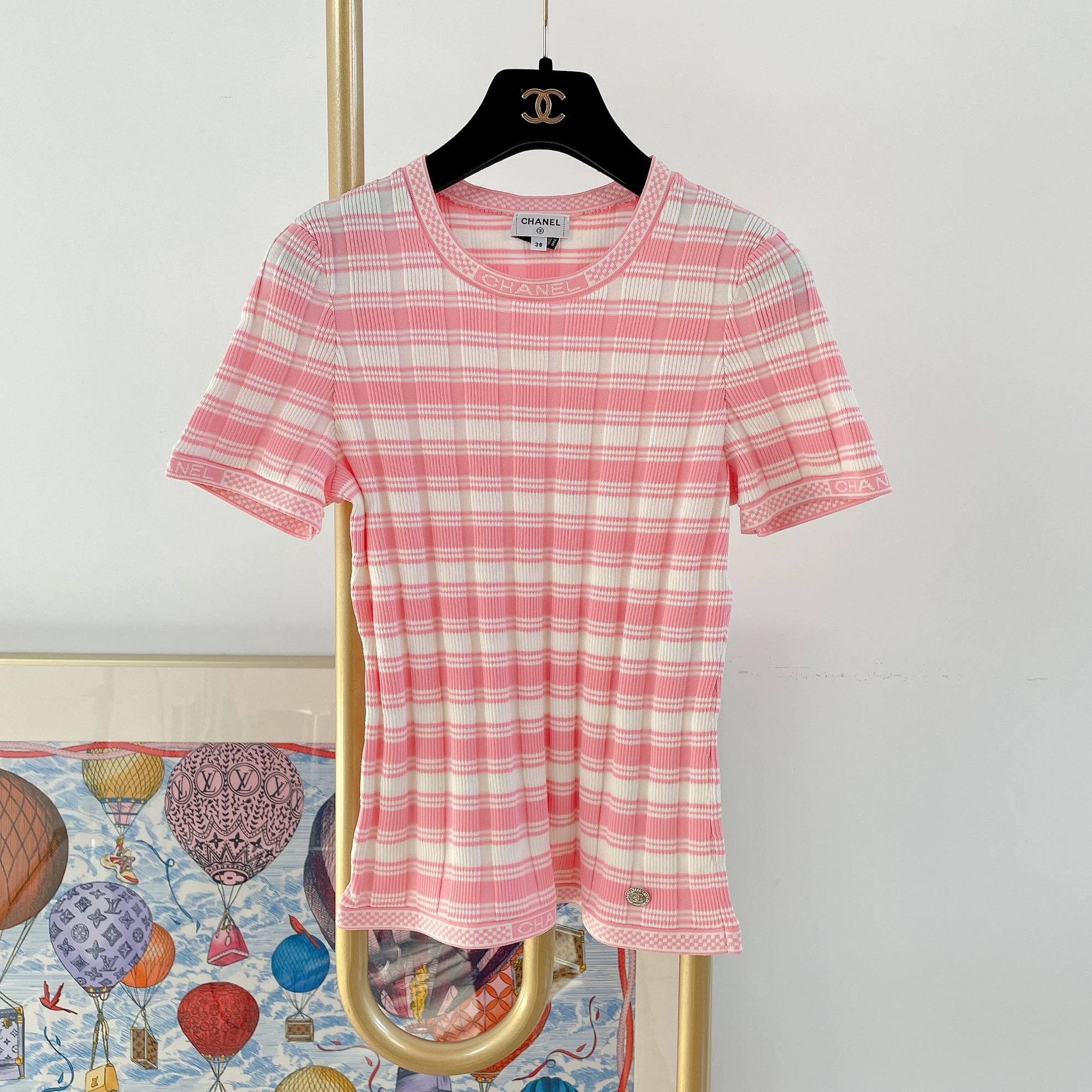 Chanel Chanel pink white striped shortsleeve top 38 4410 Size S / US 4 / IT 40 - 1 Thumbnail