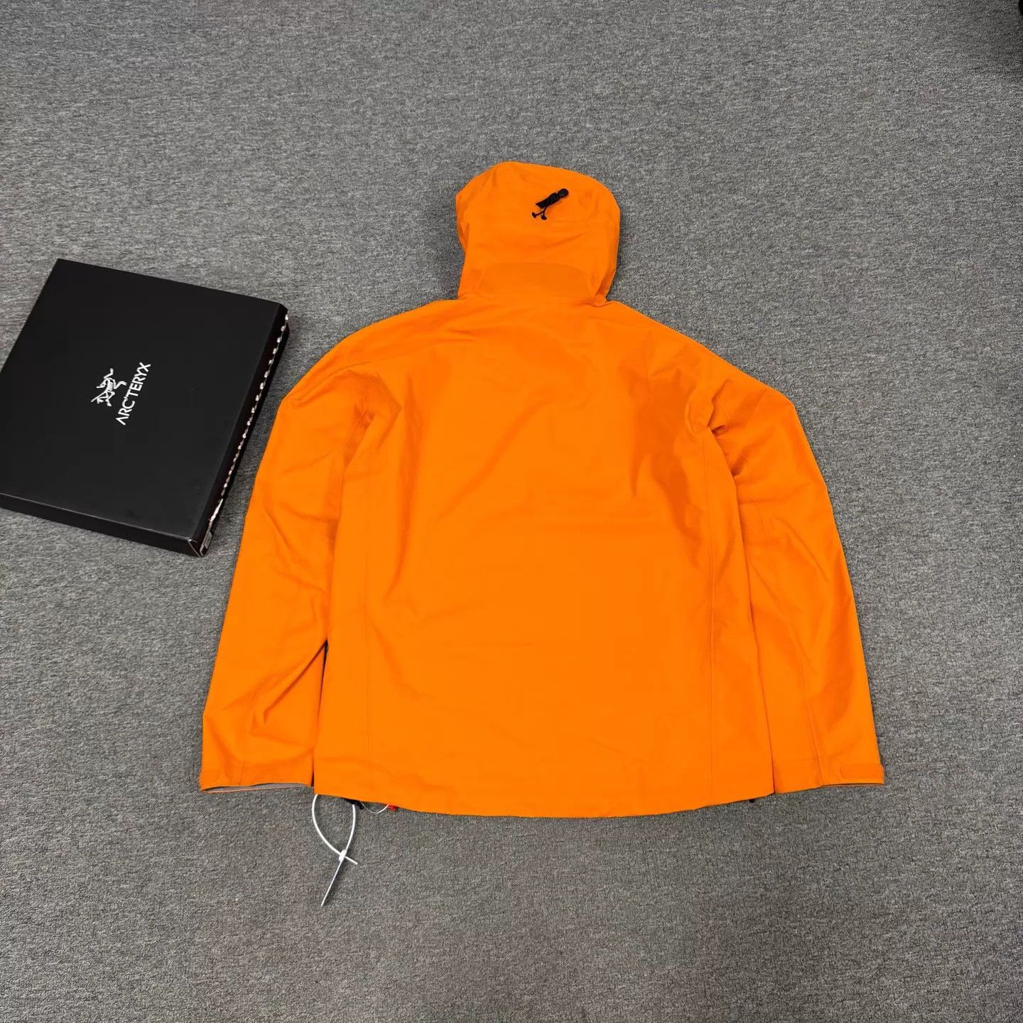 Arc'teryx Arcteryx BETA Orange Hooded Jacket L 99 New Size US L / EU 52-54 / 3 - 2 Thumbnail