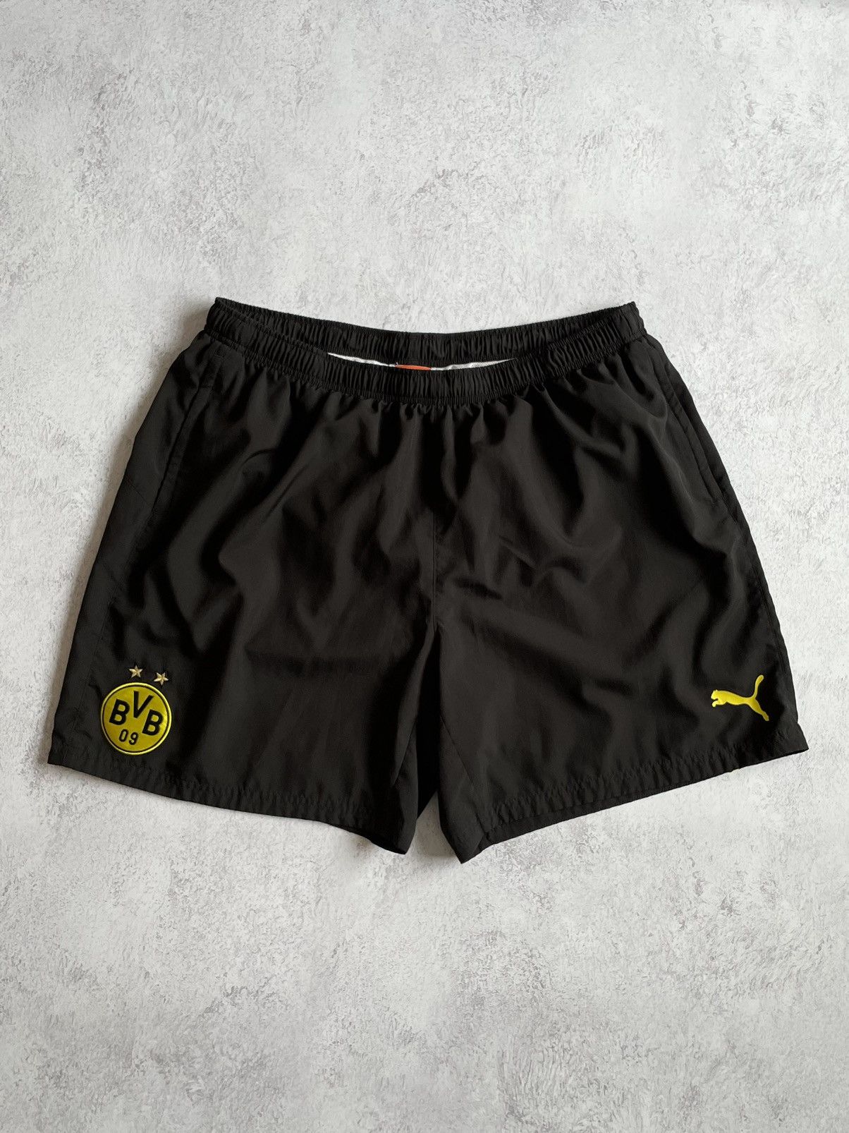 Puma Puma Borussia Dortmund Soccer Shorts XXL Size US 37 - 1 Thumbnail