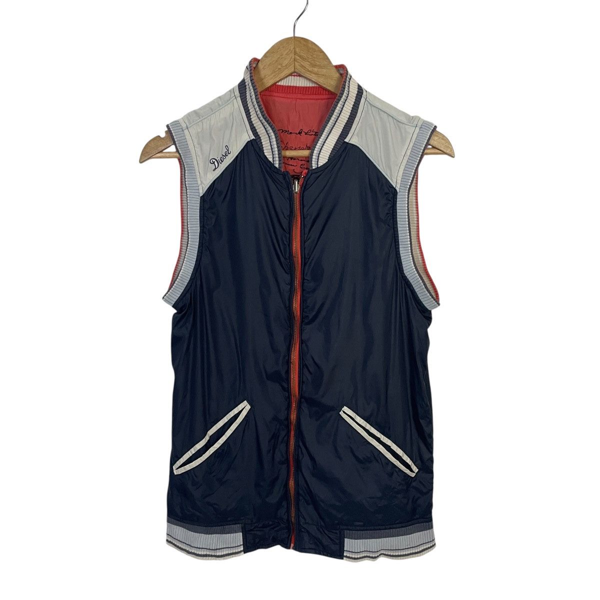 Diesel Vintage Diesel Reversable Sleeveless Jacket Size L / US 10 / IT 46 - 4 Thumbnail
