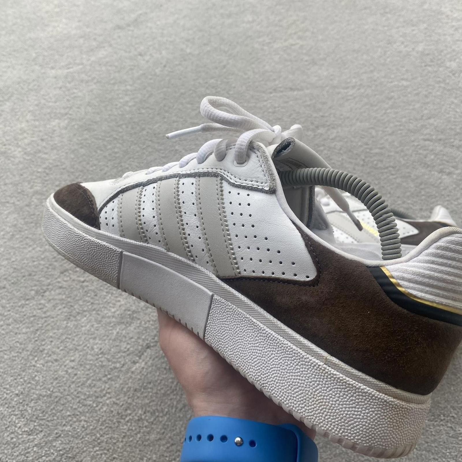 Other Adidas Tyshawn Low. Size US 9 / EU 42 - 3 Thumbnail