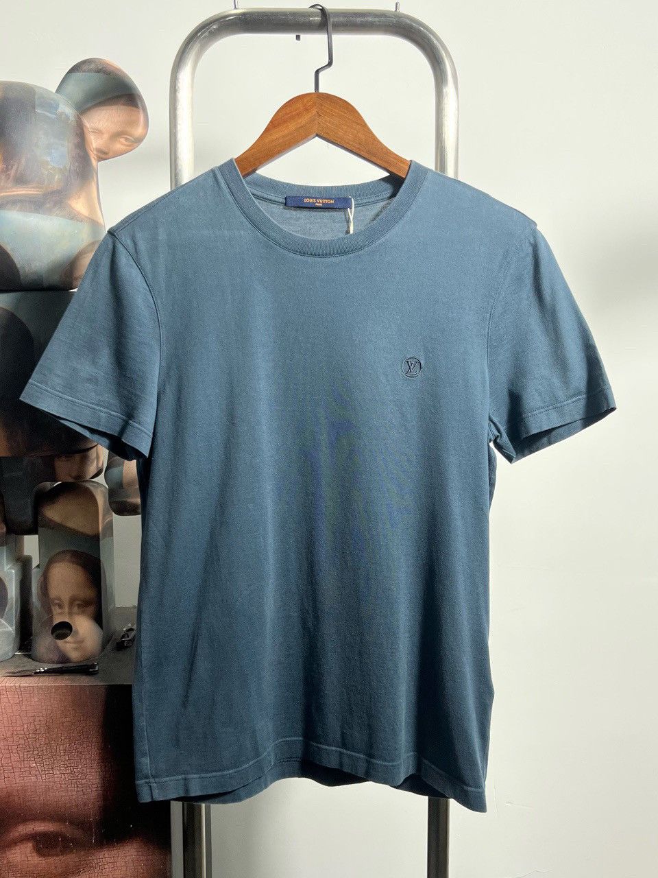 Louis Vuitton Louis Vuitton Logo Embroidered T-Shirt Size XS Size US XS / EU 42 / 0 - 1 Thumbnail