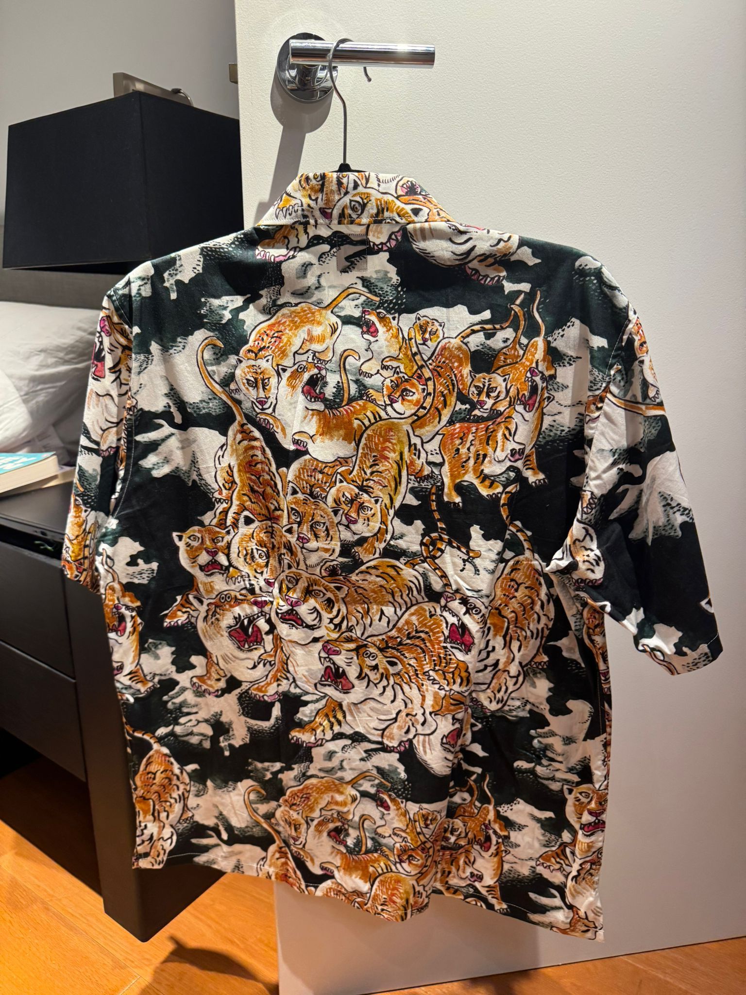 Human Made Human Made Aloha Shirt Tiger Print Size US L / EU 52-54 / 3 - 2 Thumbnail