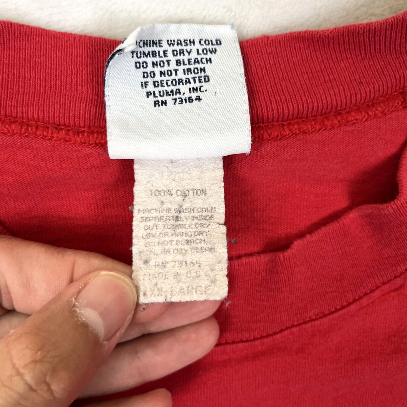 Vintage Vintage Santee Long Sleeve T-Shirt Mens Large Red Solid Made USA 90s Blank Size US L / EU 52-54 / 3 - 6 Thumbnail