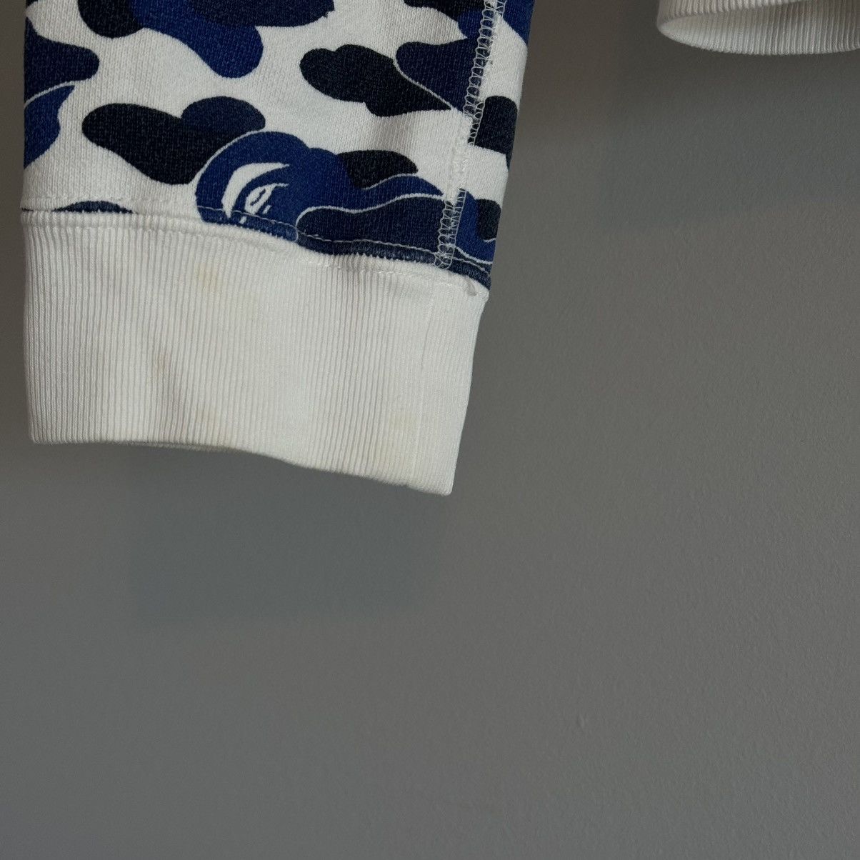 Bape Vintage y2k NFS EXCLUSIVE Blue Camo Full Zip Up Hoodie Size S / US 4 / IT 40 - 14 Thumbnail