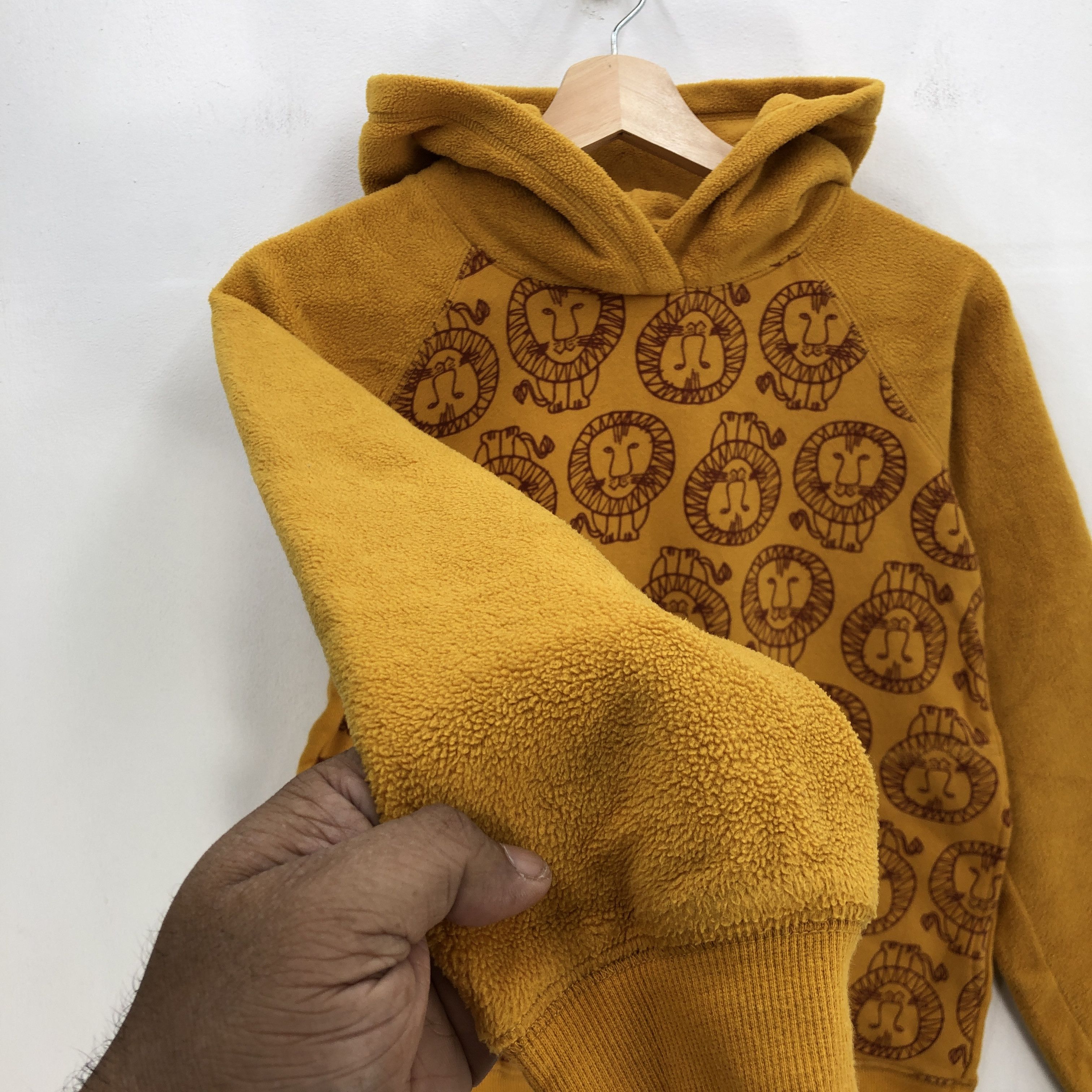 Designer × Fuck Art, Make Tees Lisa Larson Sweater Hoodie Fuck Pop Arts Sweatshirt Hooded Size US M / EU 48-50 / 2 - 5 Thumbnail
