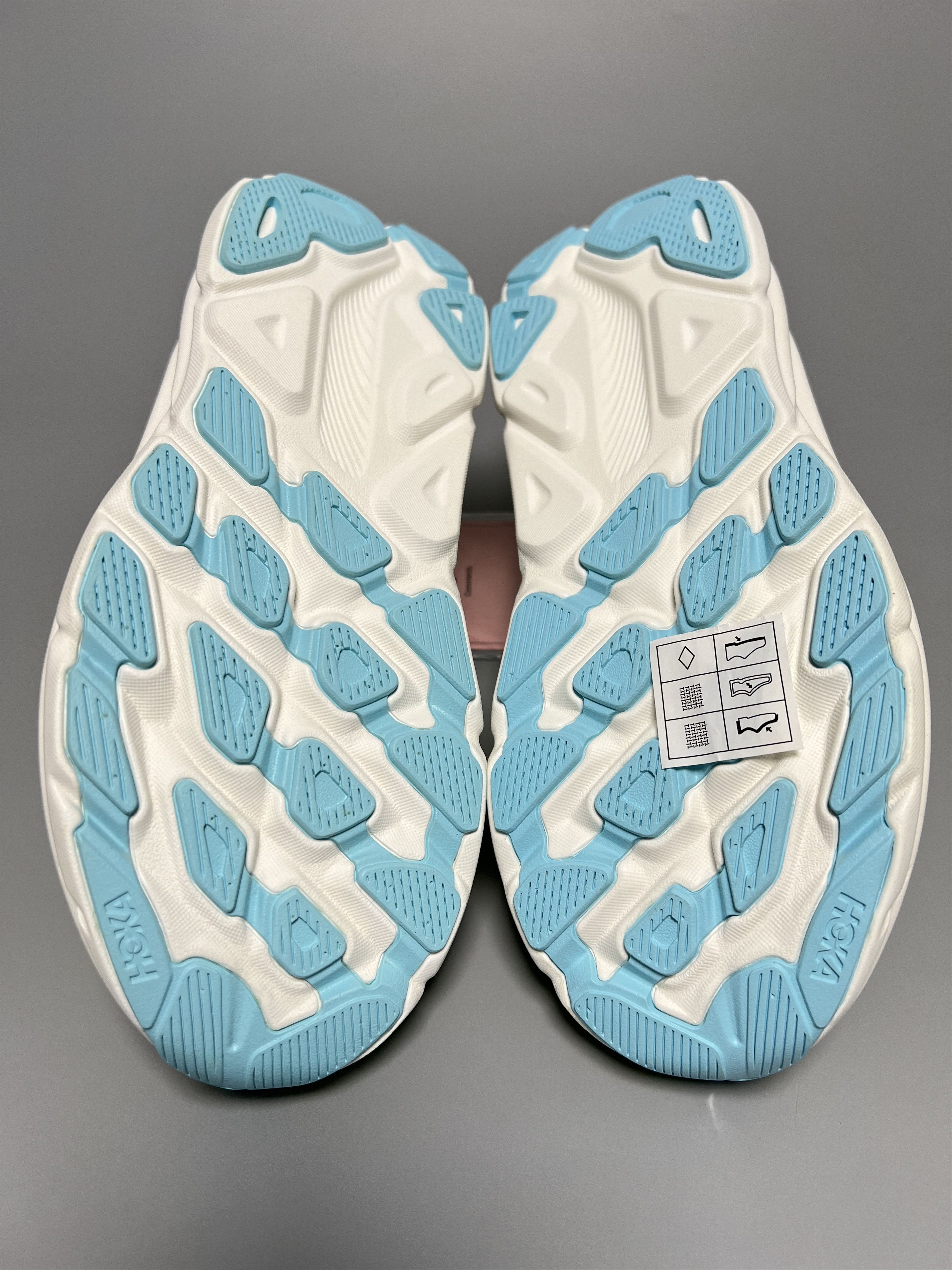 Hoka 7B Hoka One One Clifton 9 Running Shoes Walking Gym Size US 7 / IT 37 - 16 Thumbnail