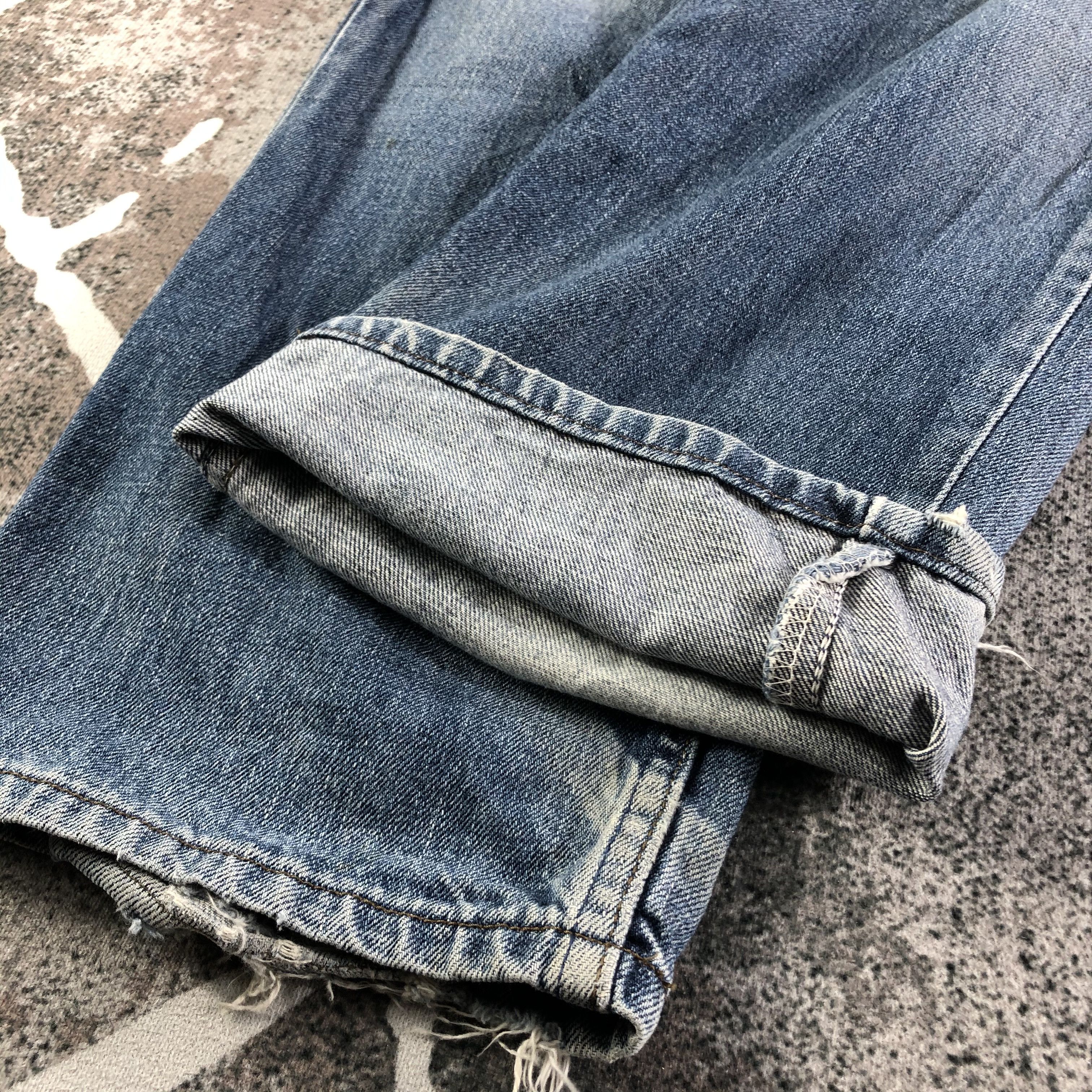 Levi's Vintage Levis 533 Jeans Ripped Denim KJ2823 Size US 35 - 7 Thumbnail