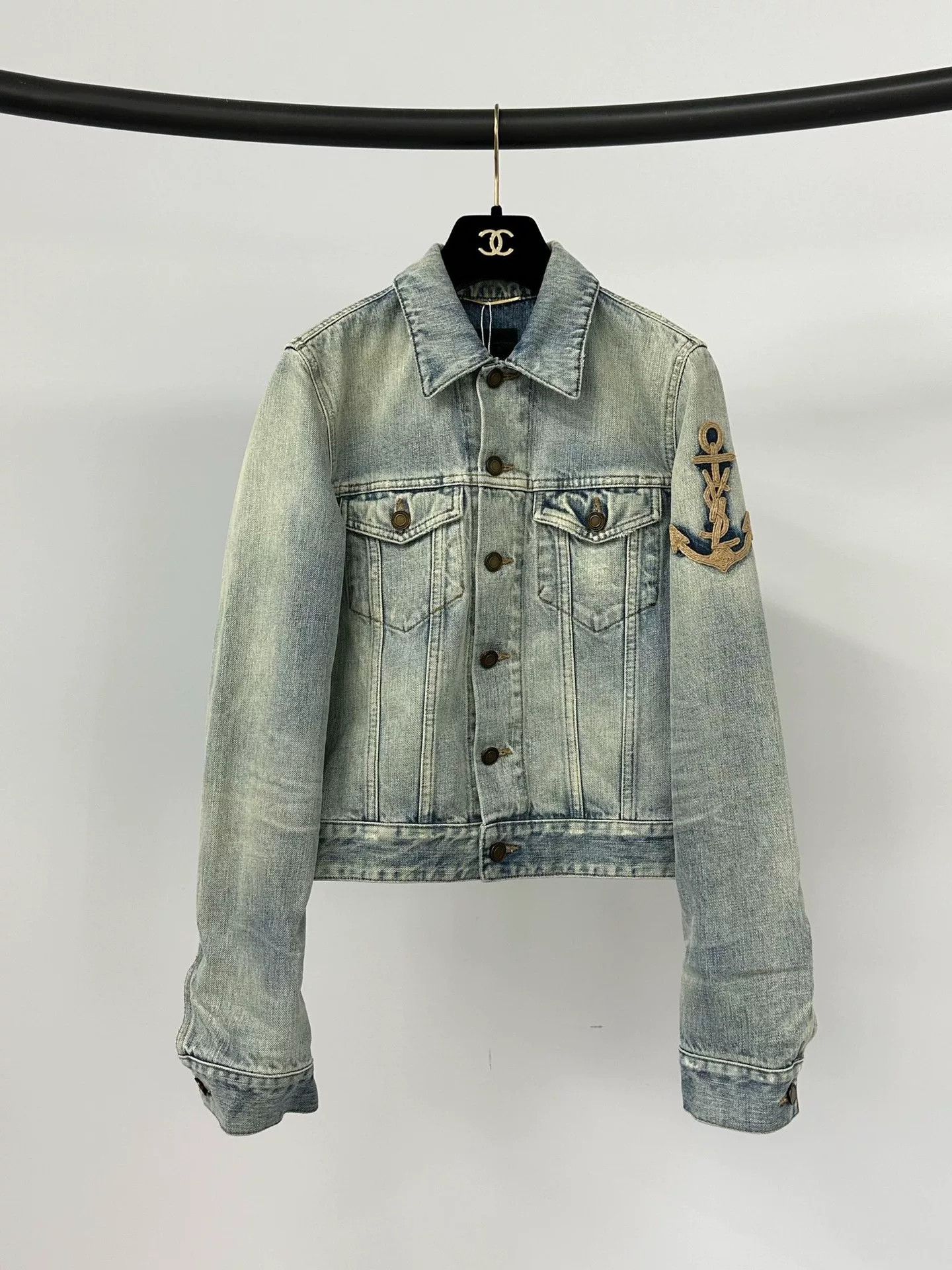 Saint Laurent Paris Saint Laurent Light Blue Denim Jacket Size M / US 6-8 / IT 42-44 - 1 Thumbnail