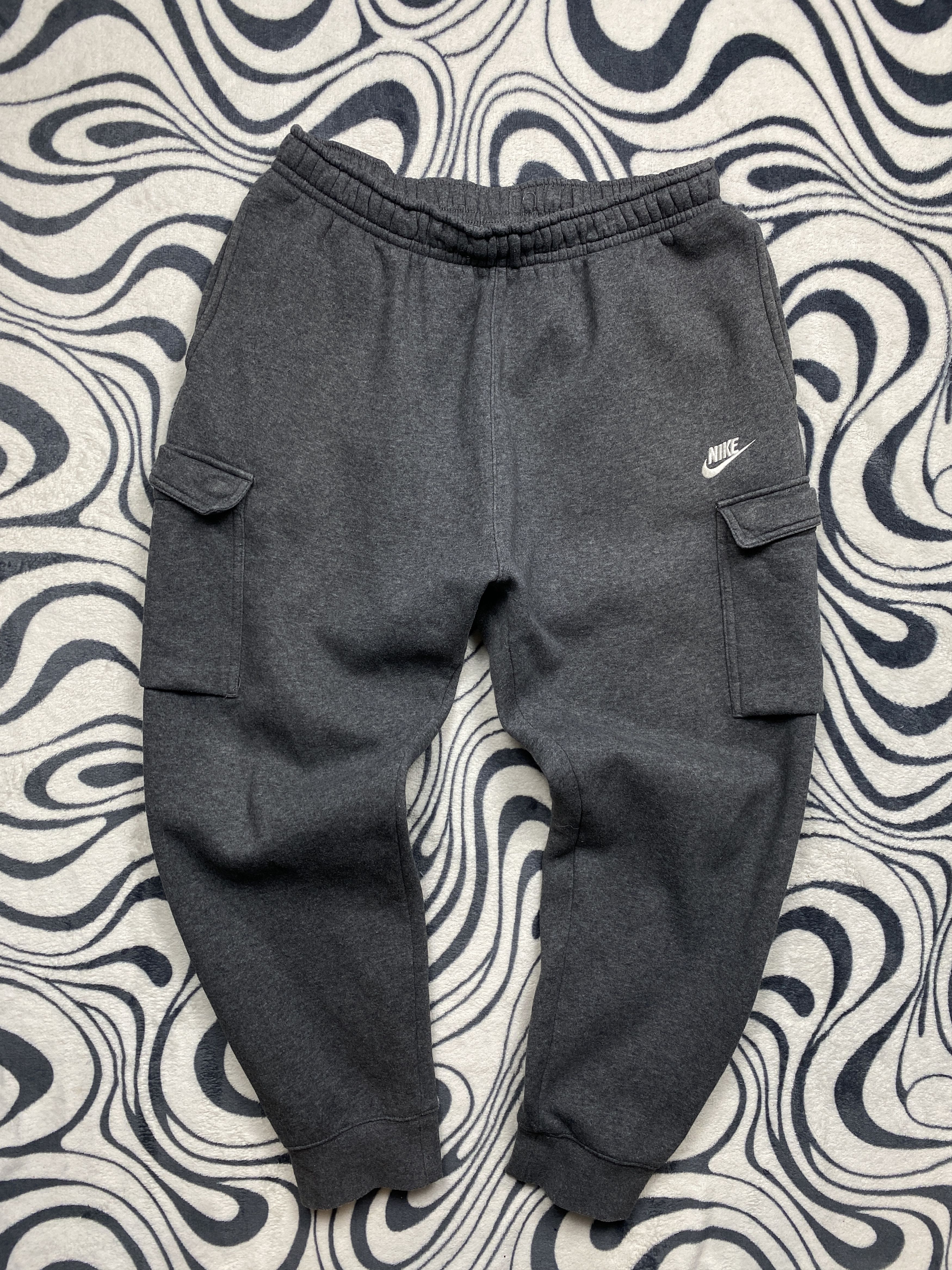 Nike Nike Mens Baggy Cargo Sweatpants Y2K Pants Size US 34 / EU 50 - 1 Thumbnail