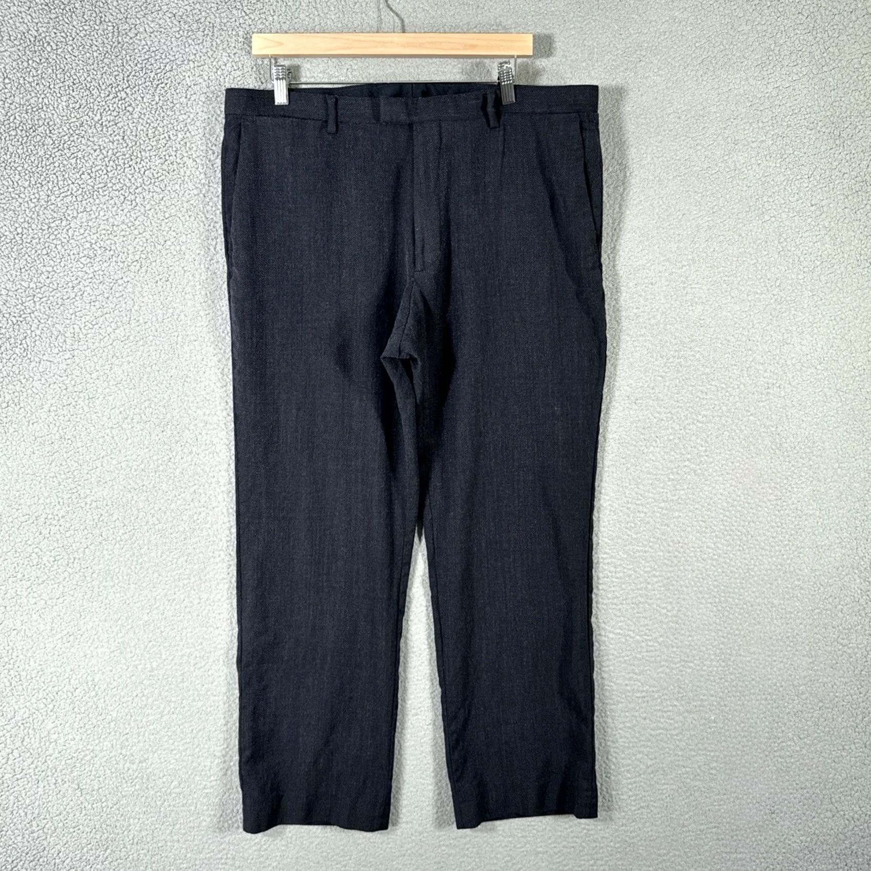 Banana Republic Banana Republic Pants Mens 38x30 Slim Birdseye Navy Wool dress Pants Regular Waist 38t 30in Inseam Mens Dress Pants Size US 38 / EU 54 - 2 Thumbnail